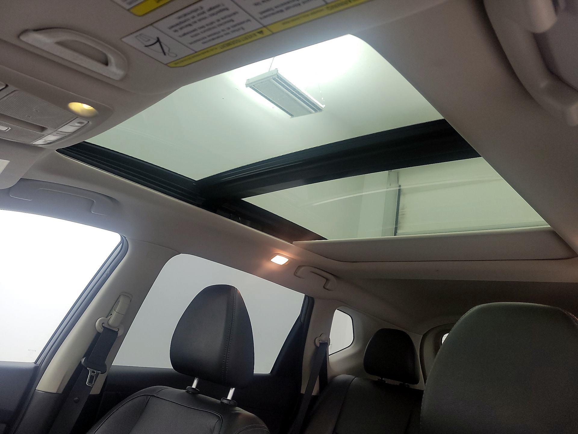 Thumbnail: 2018 Nissan Rogue - 20