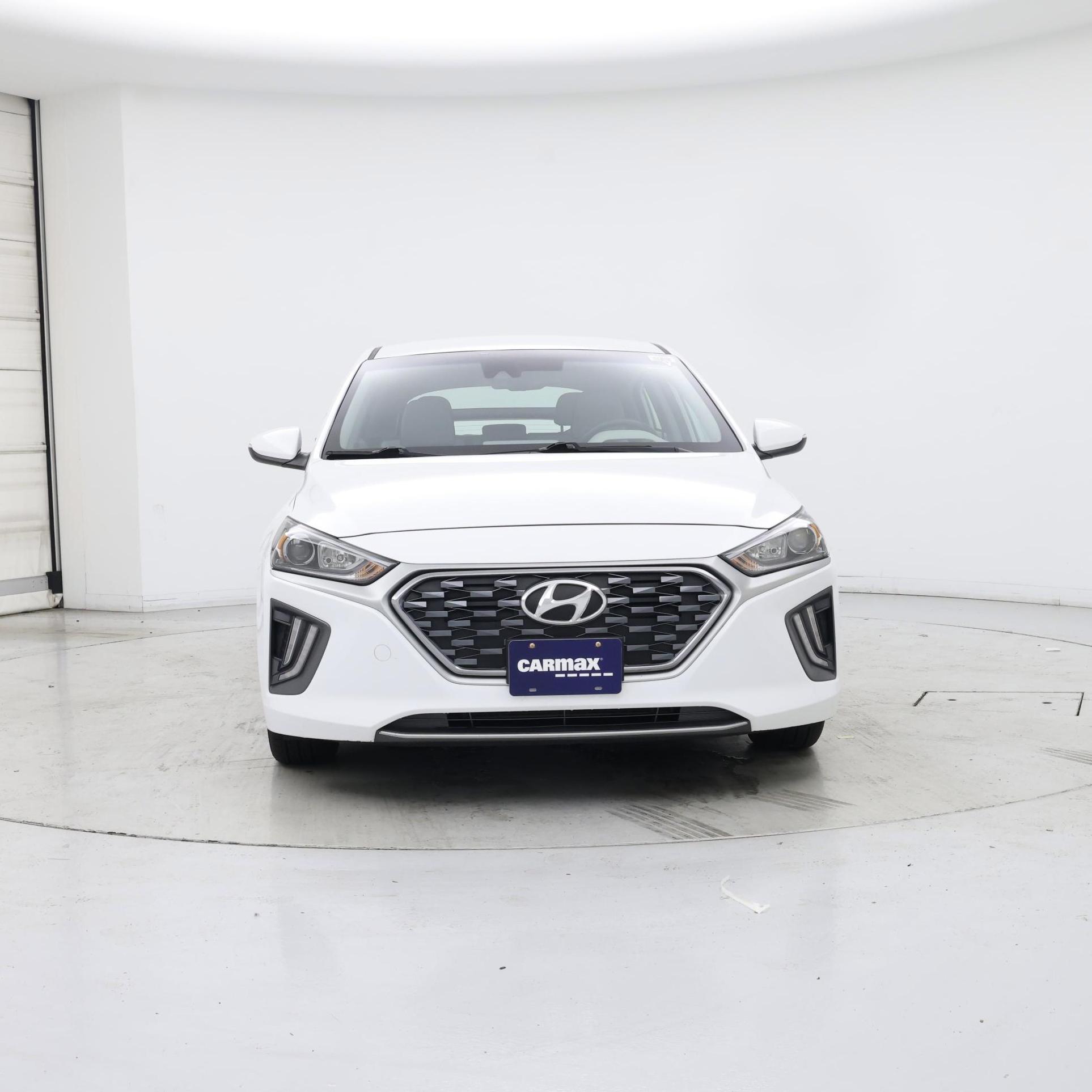 Thumbnail: 2020 Hyundai Ioniq - 5
