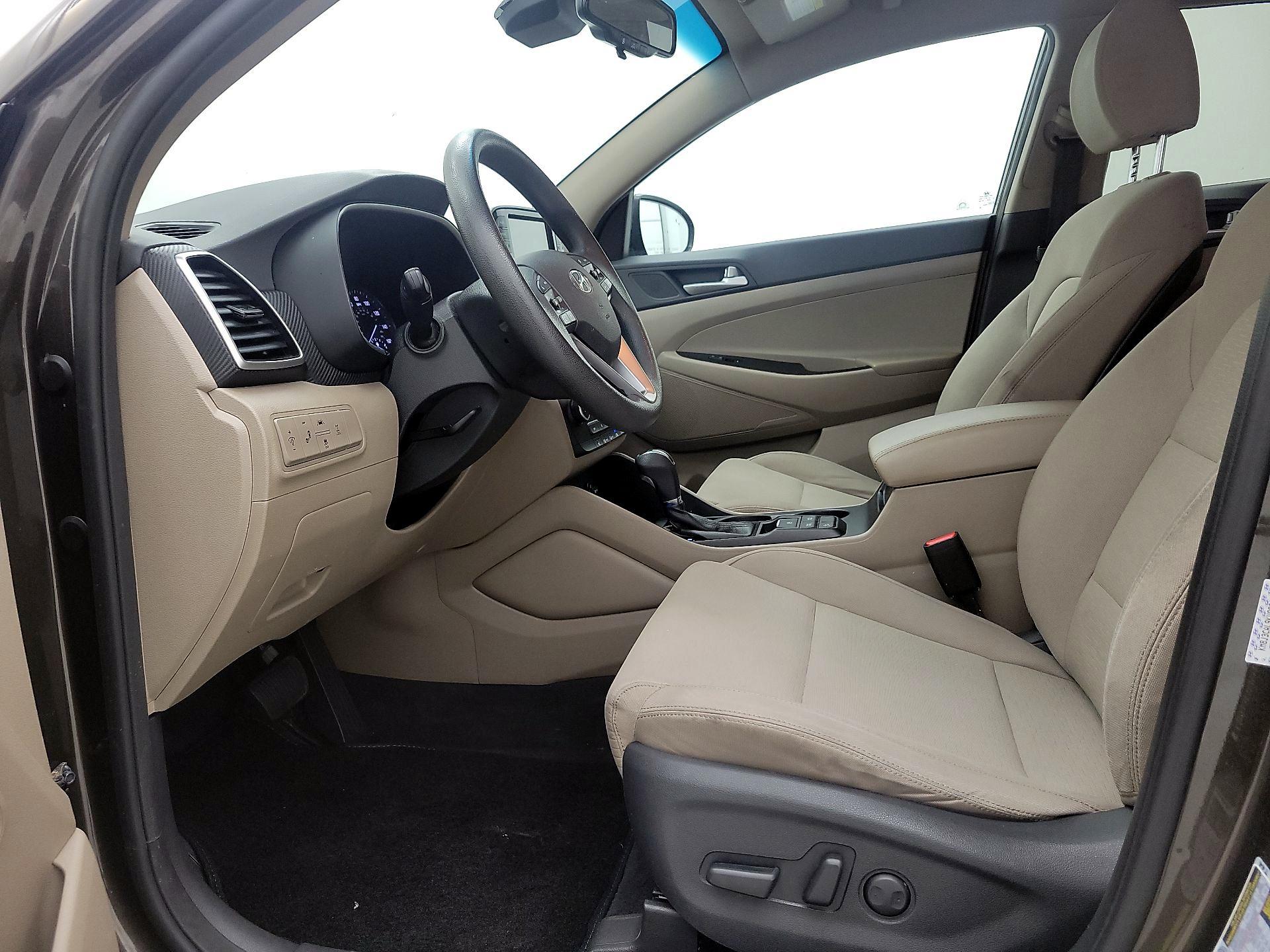 Thumbnail: 2019 Hyundai Tucson - 11