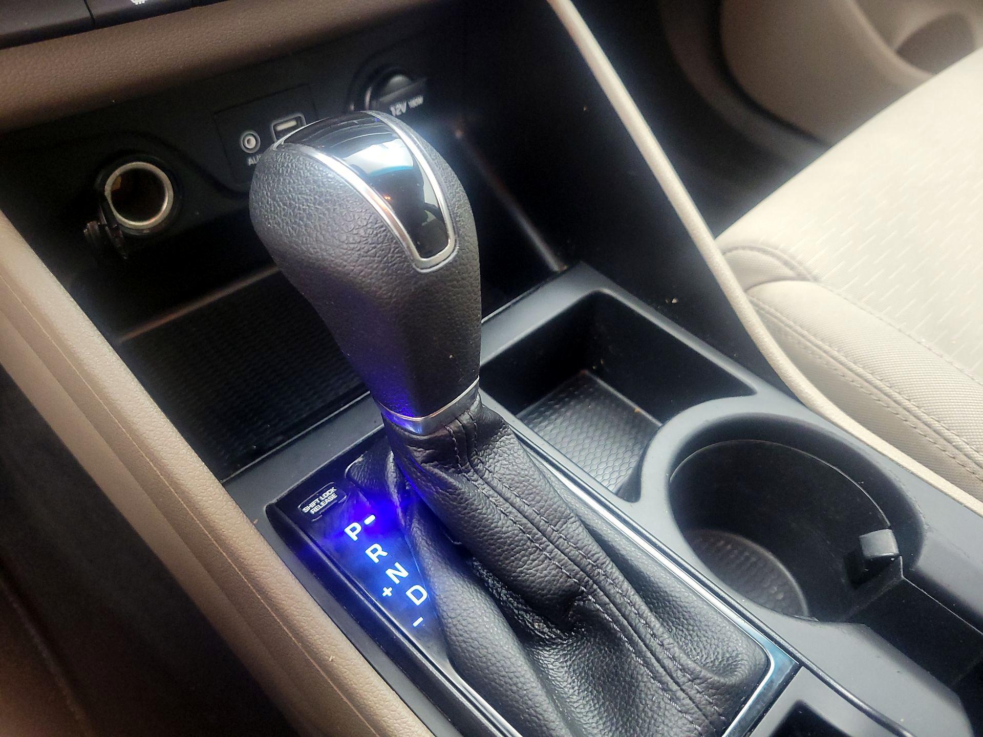 Thumbnail: 2019 Hyundai Tucson - 18