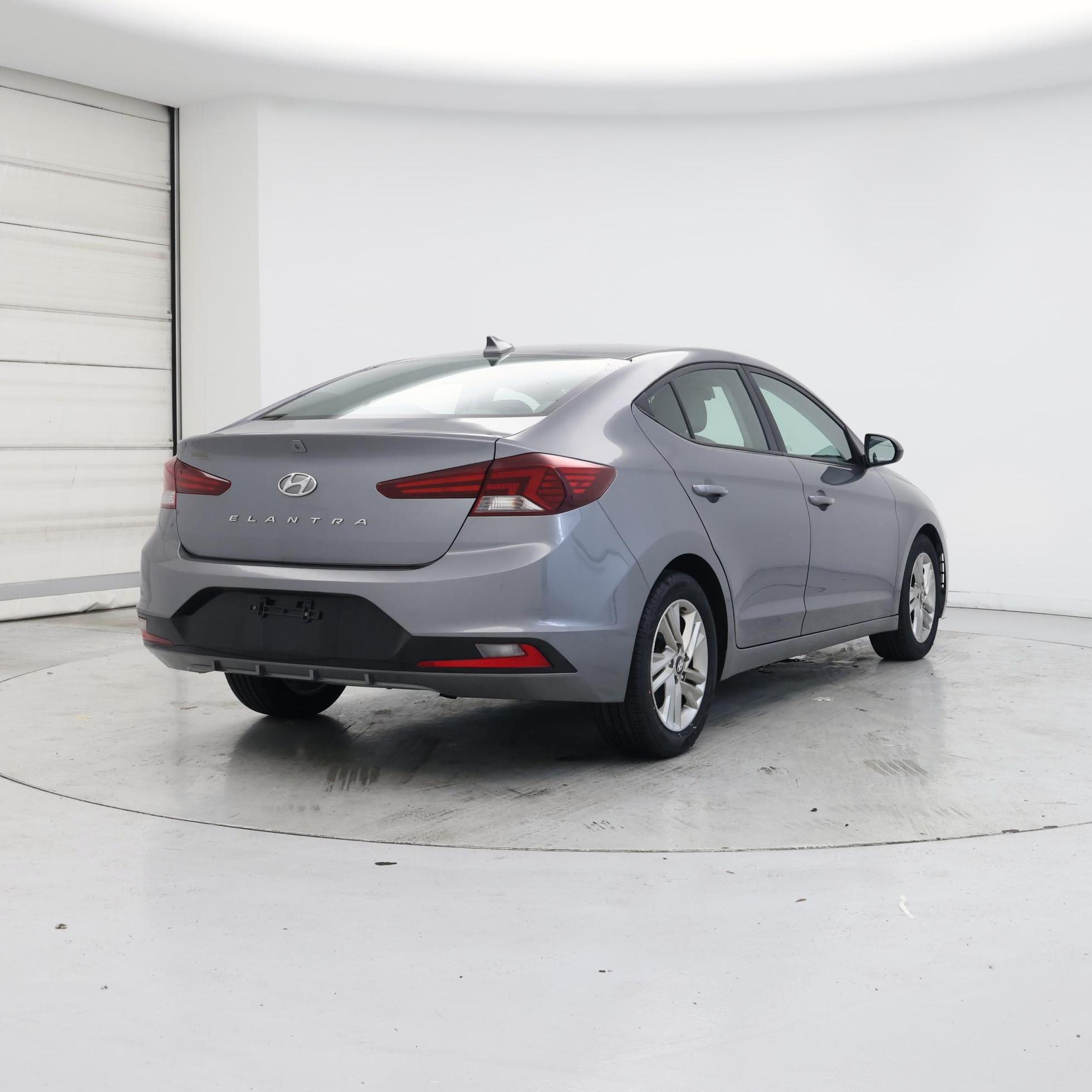 Thumbnail: 2019 Hyundai Elantra - 8
