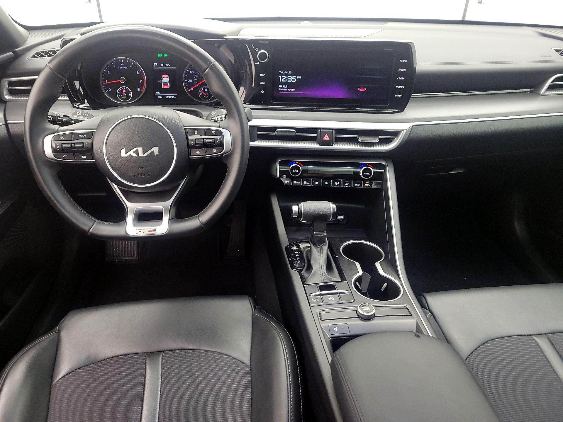 Thumbnail: 2022 Kia K5 - 9