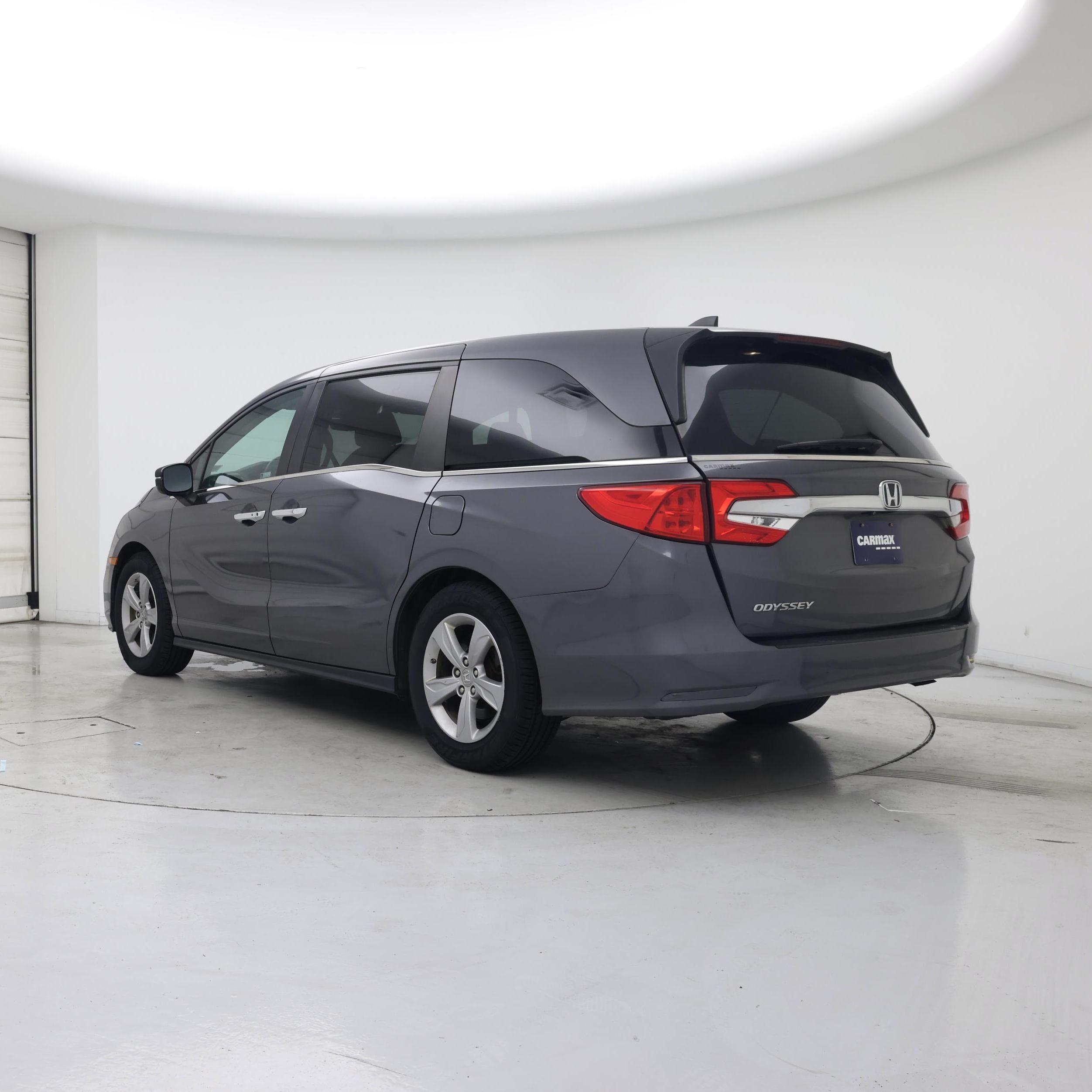 Thumbnail: 2019 Honda Odyssey - 2