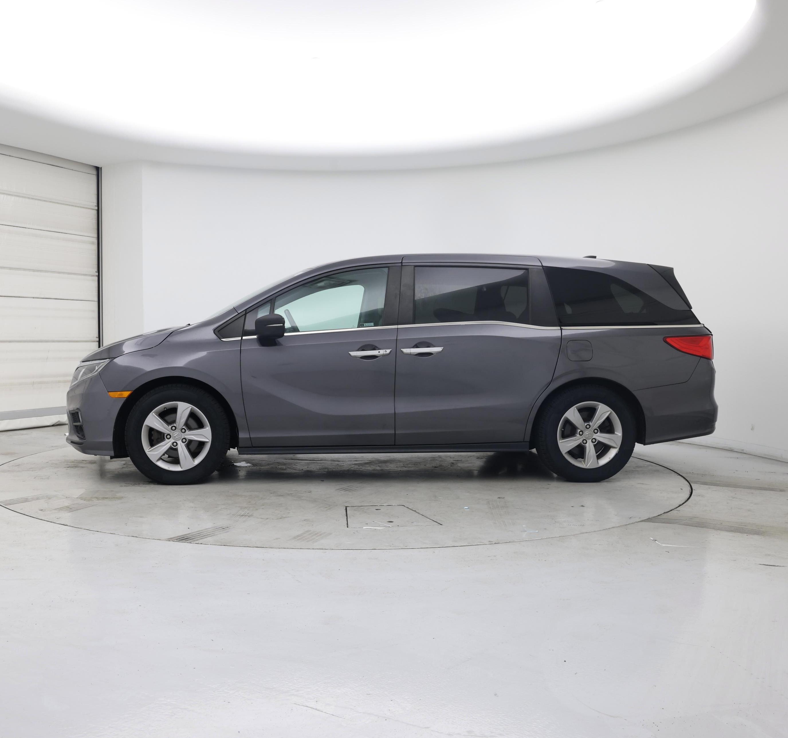 Thumbnail: 2019 Honda Odyssey - 3
