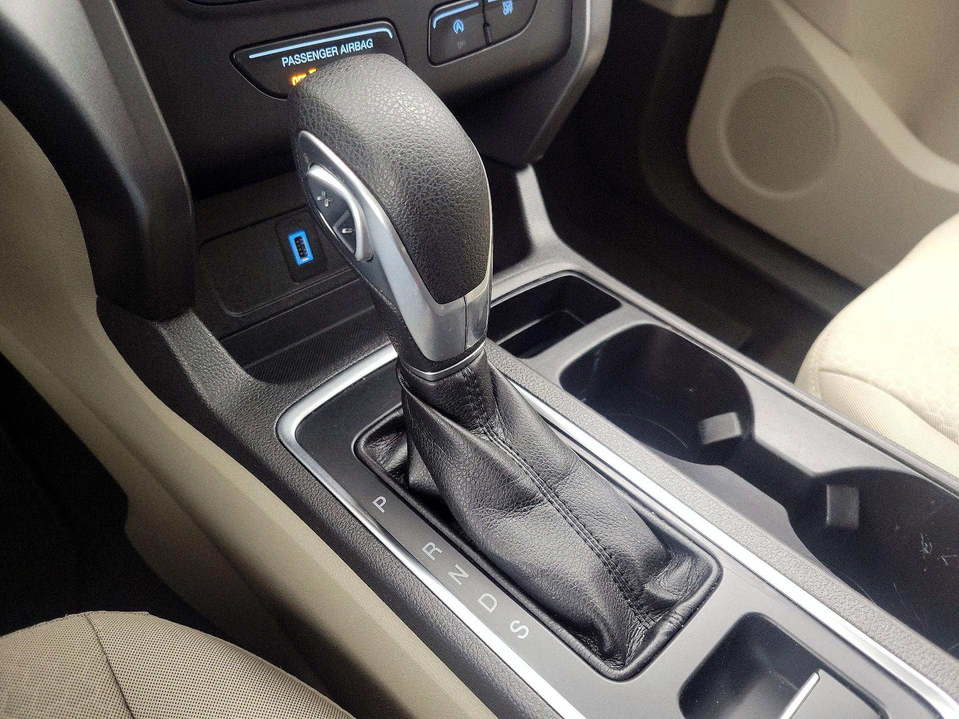 Thumbnail: 2019 Ford Escape - 17