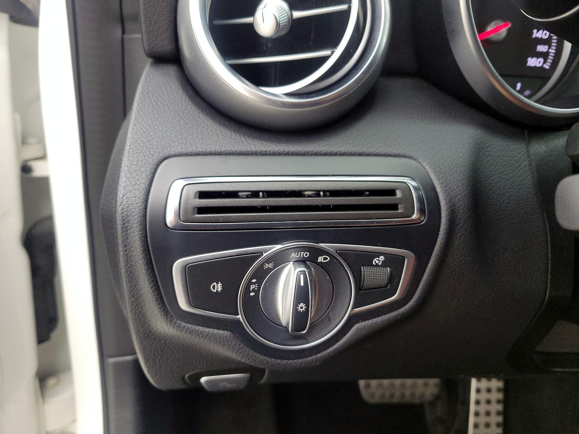 Thumbnail: 2017 Mercedes-Benz C-Class - 14