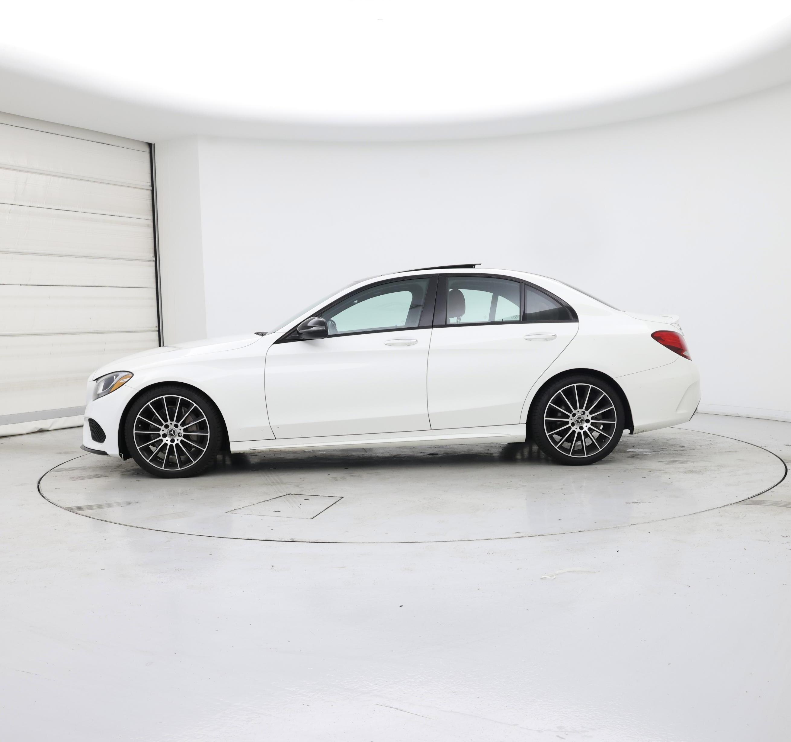 Thumbnail: 2017 Mercedes-Benz C-Class - 3