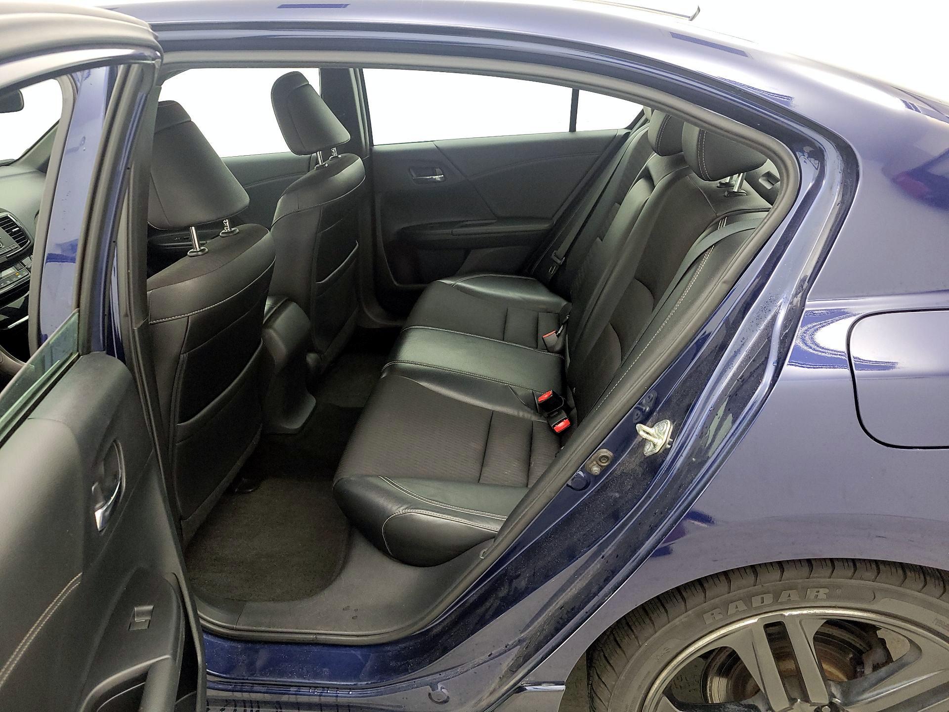 Thumbnail: 2016 Honda Accord - 19