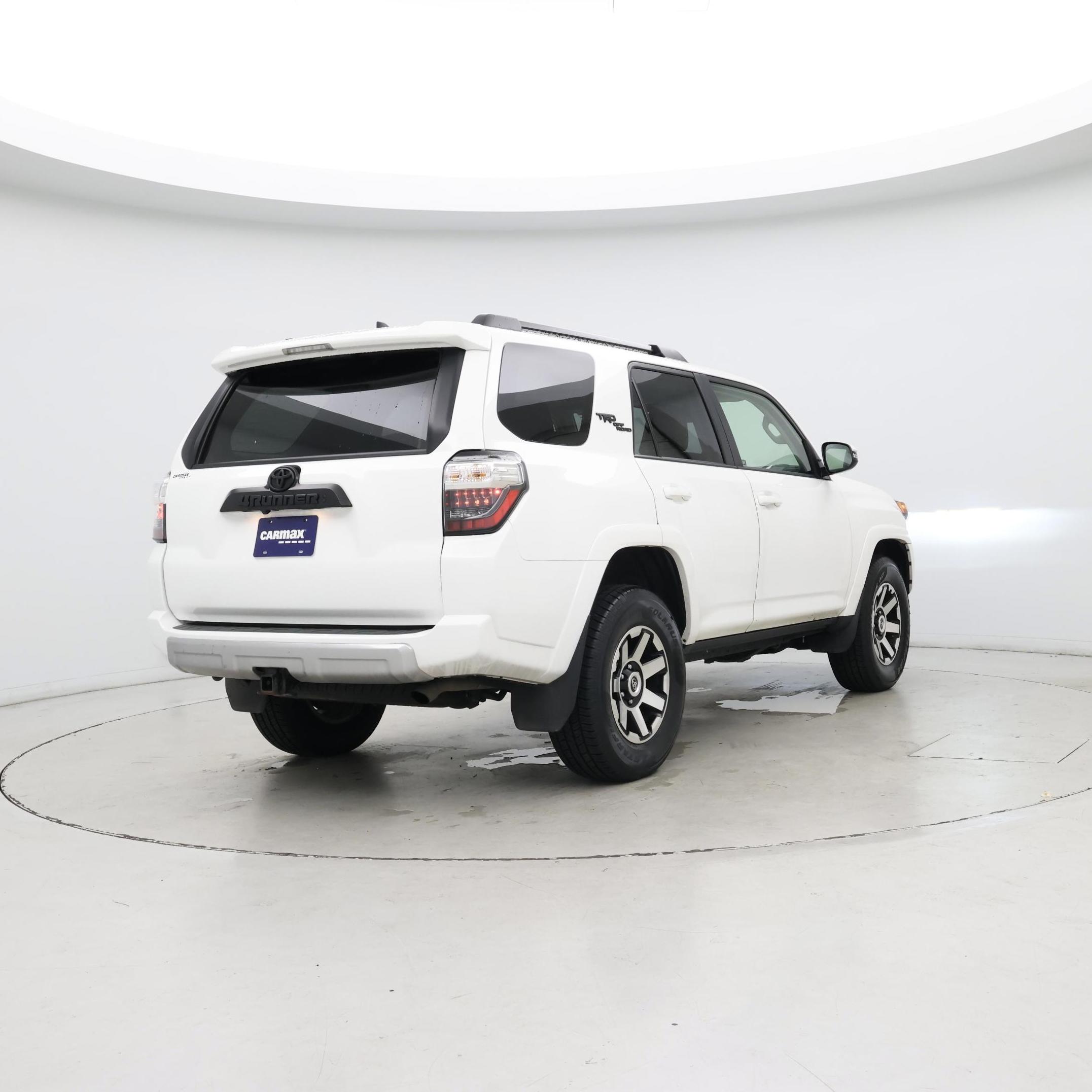 Thumbnail: 2023 Toyota 4Runner - 8