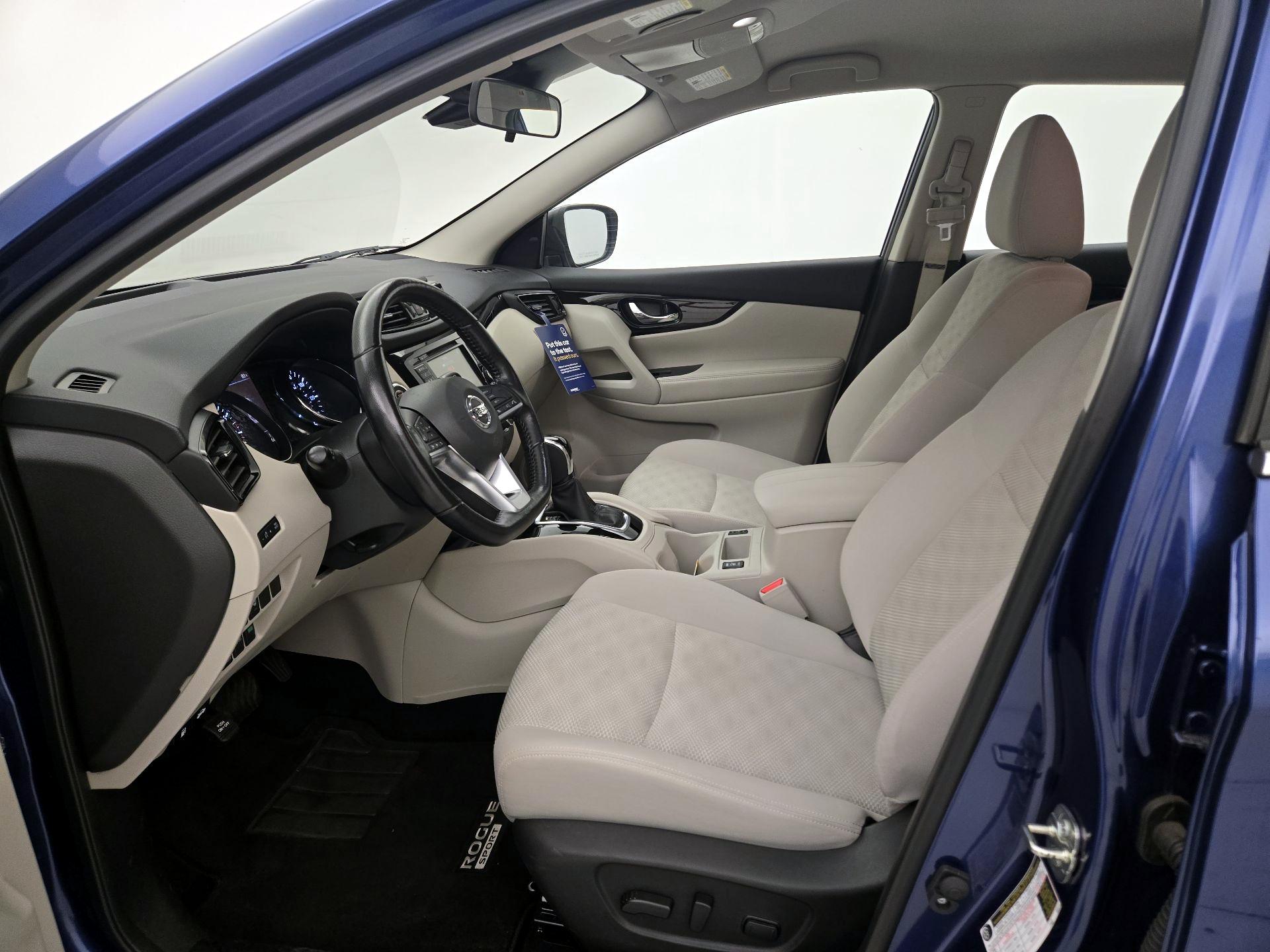 Thumbnail: 2021 Nissan Rogue Sport - 11