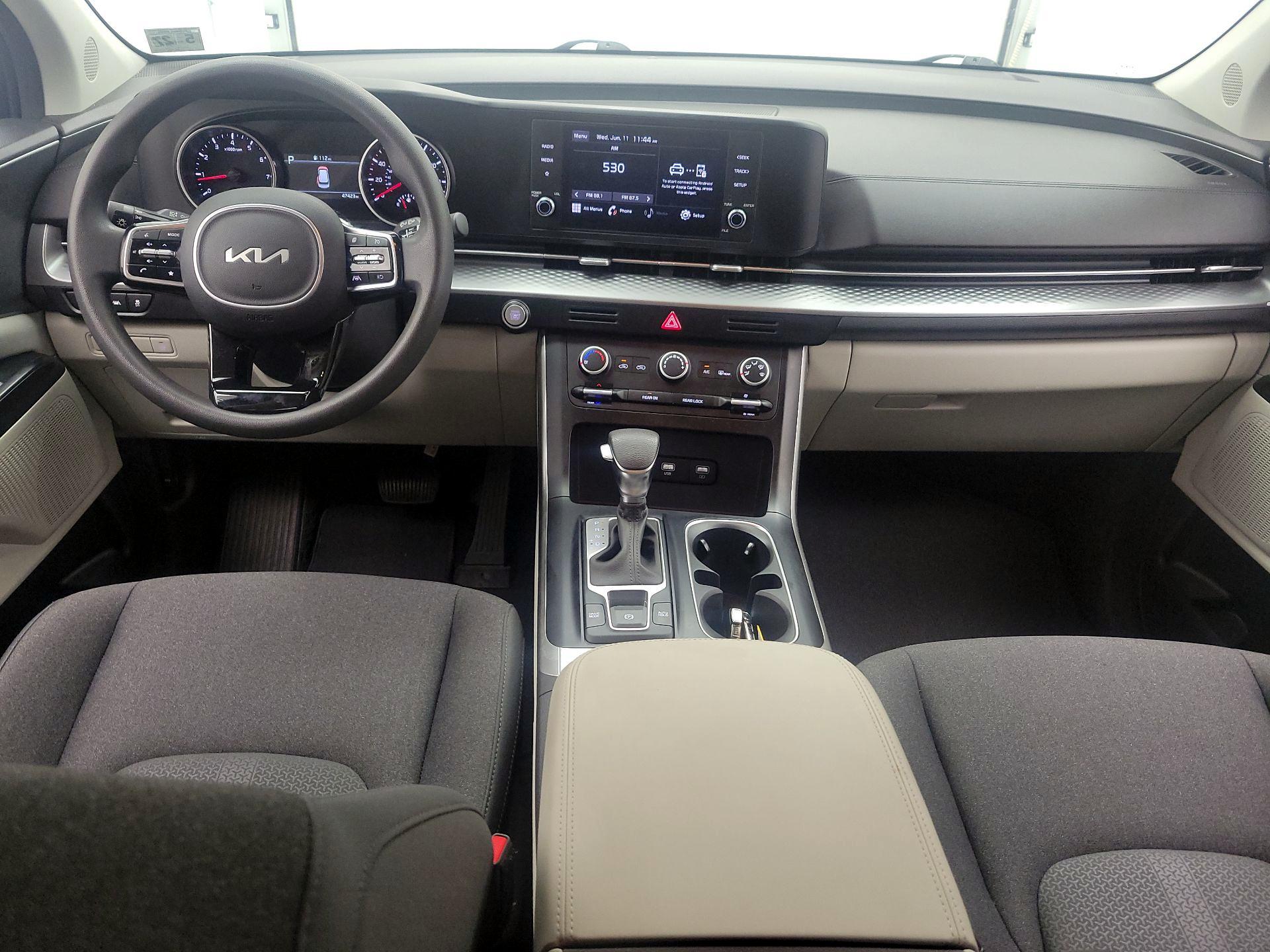 Thumbnail: 2022 Kia Carnival - 9