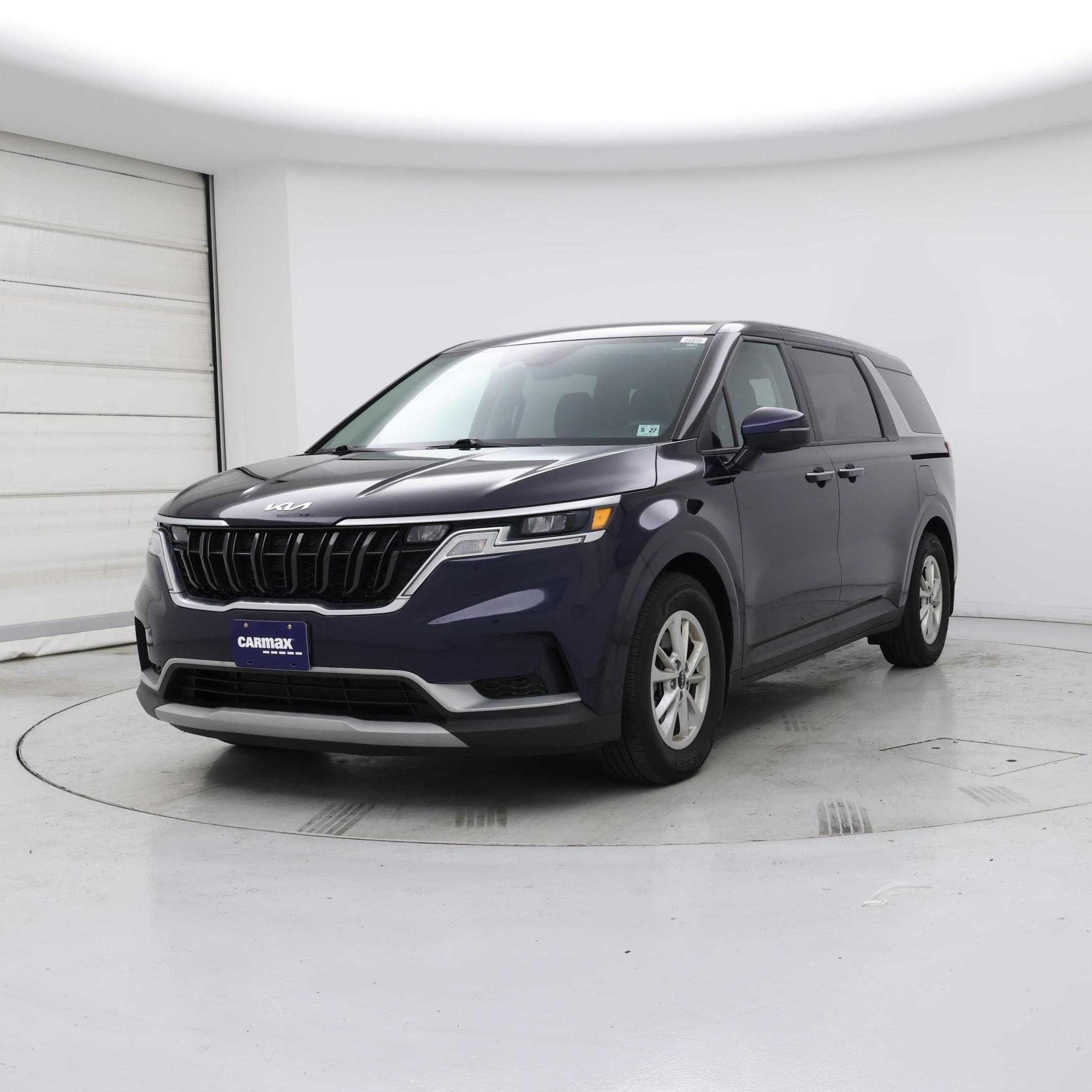 Thumbnail: 2022 Kia Carnival - 4