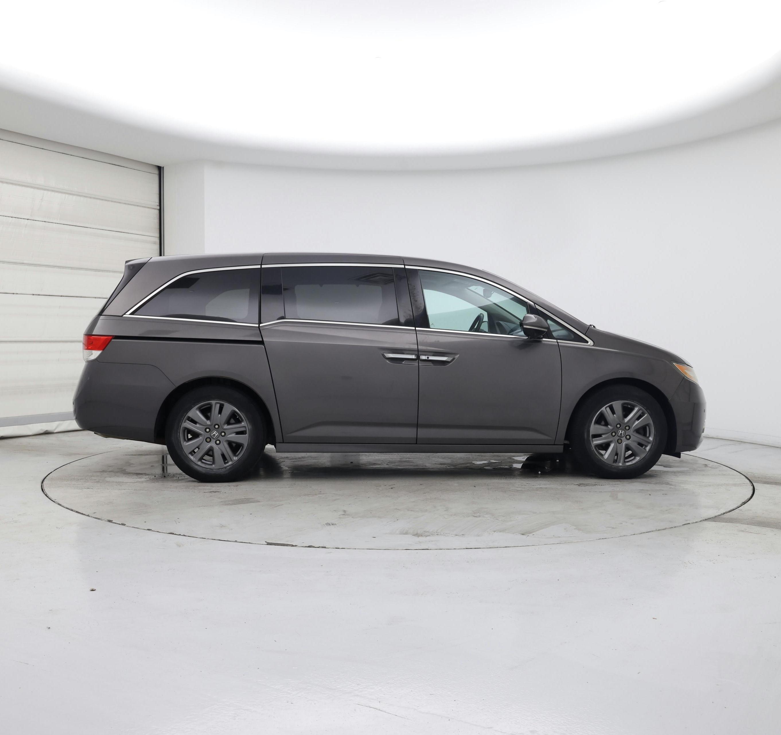 Thumbnail: 2014 Honda Odyssey - 7
