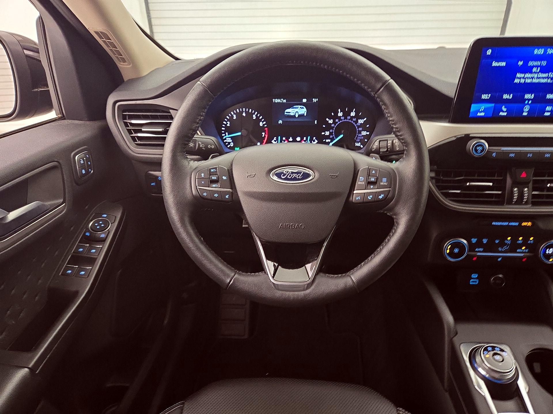 Thumbnail: 2020 Ford Escape - 10