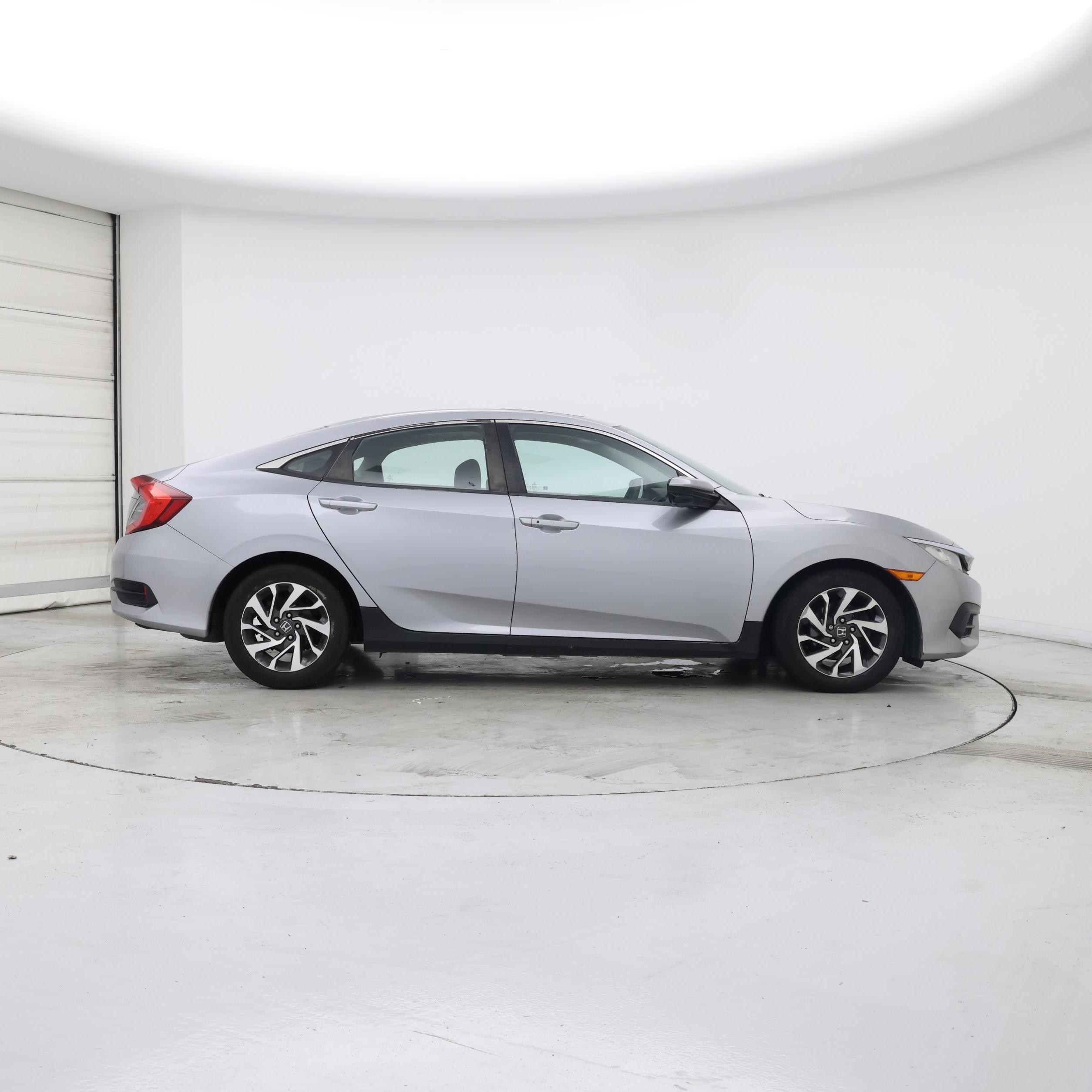 Thumbnail: 2016 Honda Civic - 7