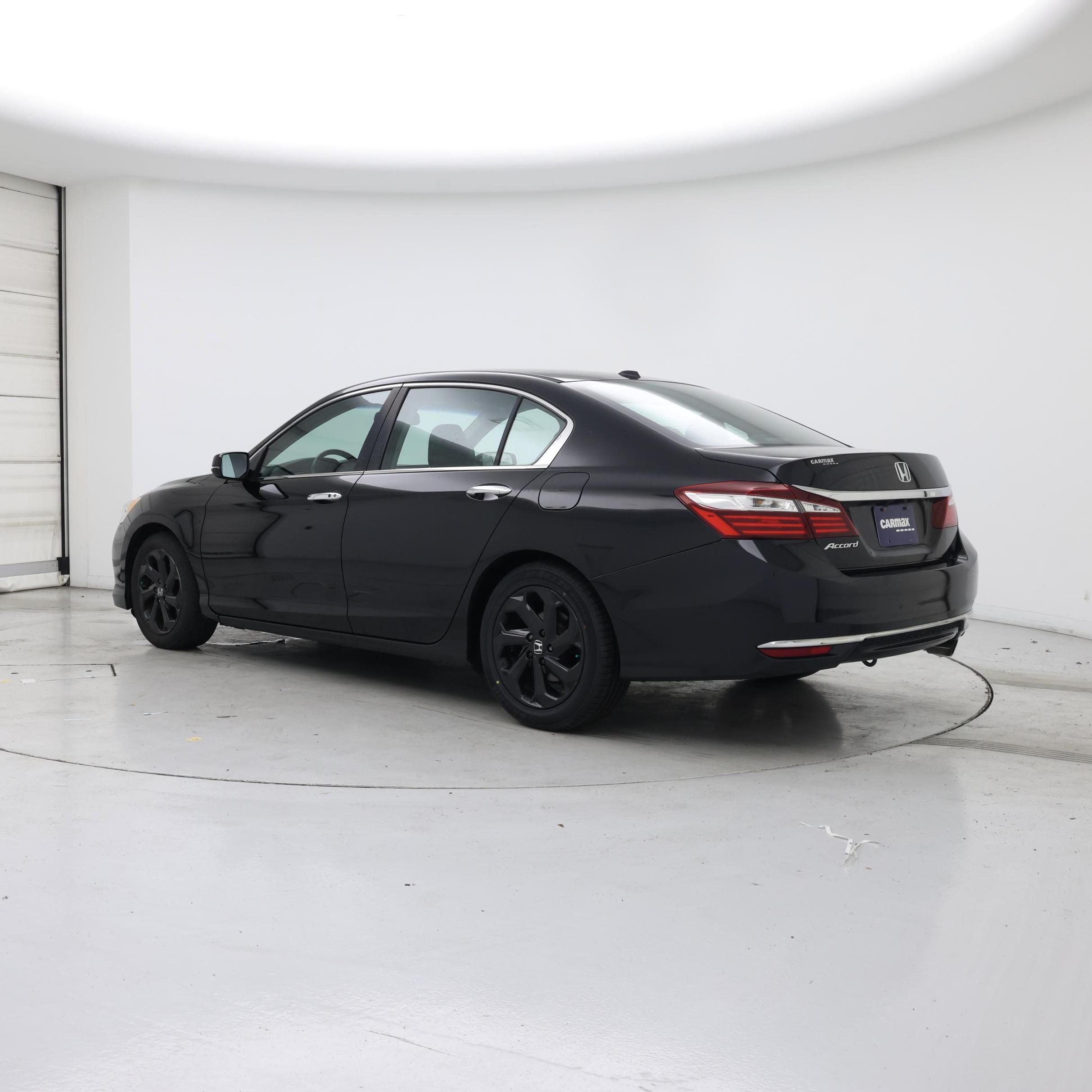 Thumbnail: 2016 Honda Accord - 2