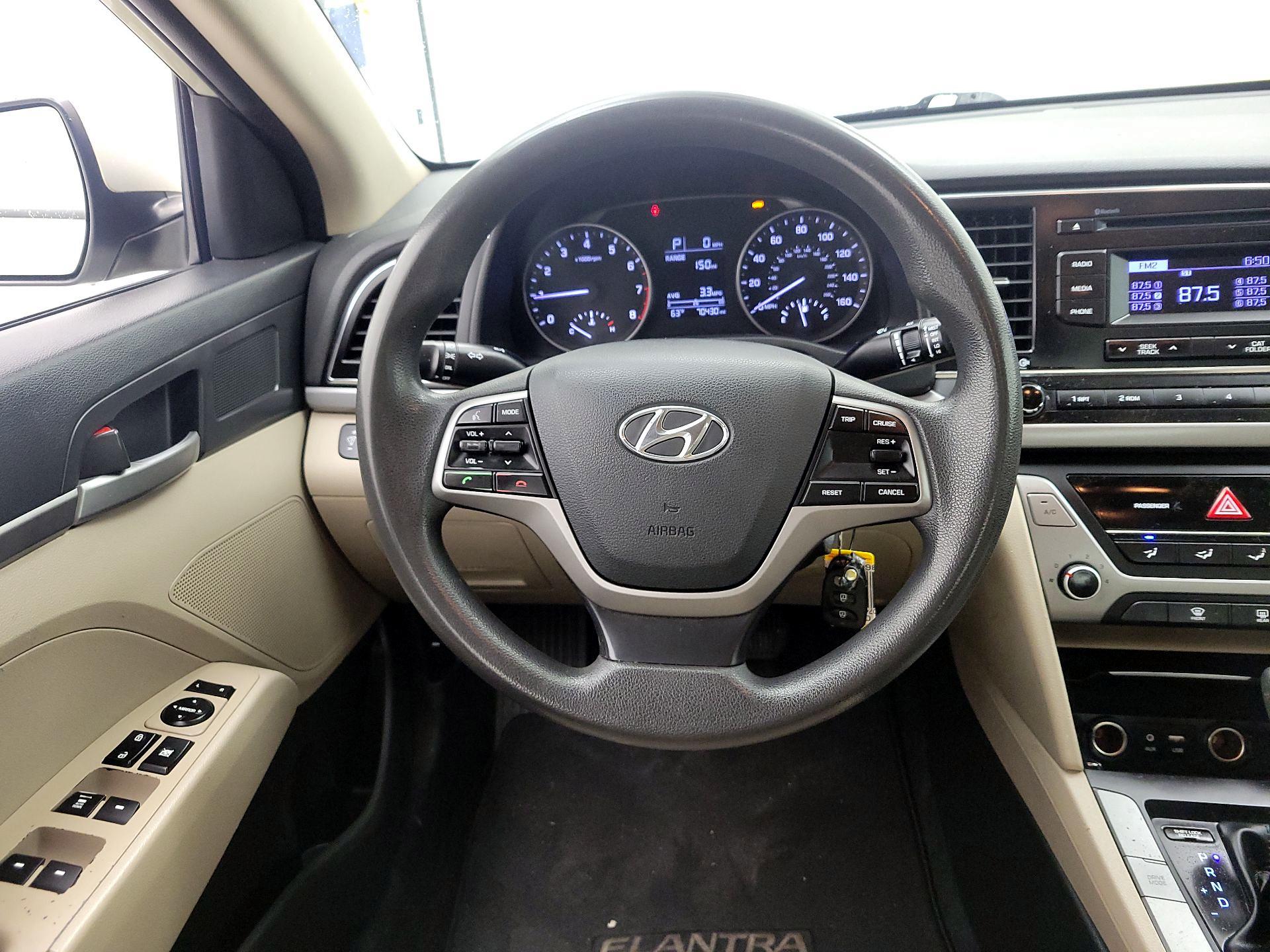 Thumbnail: 2017 Hyundai Elantra - 10