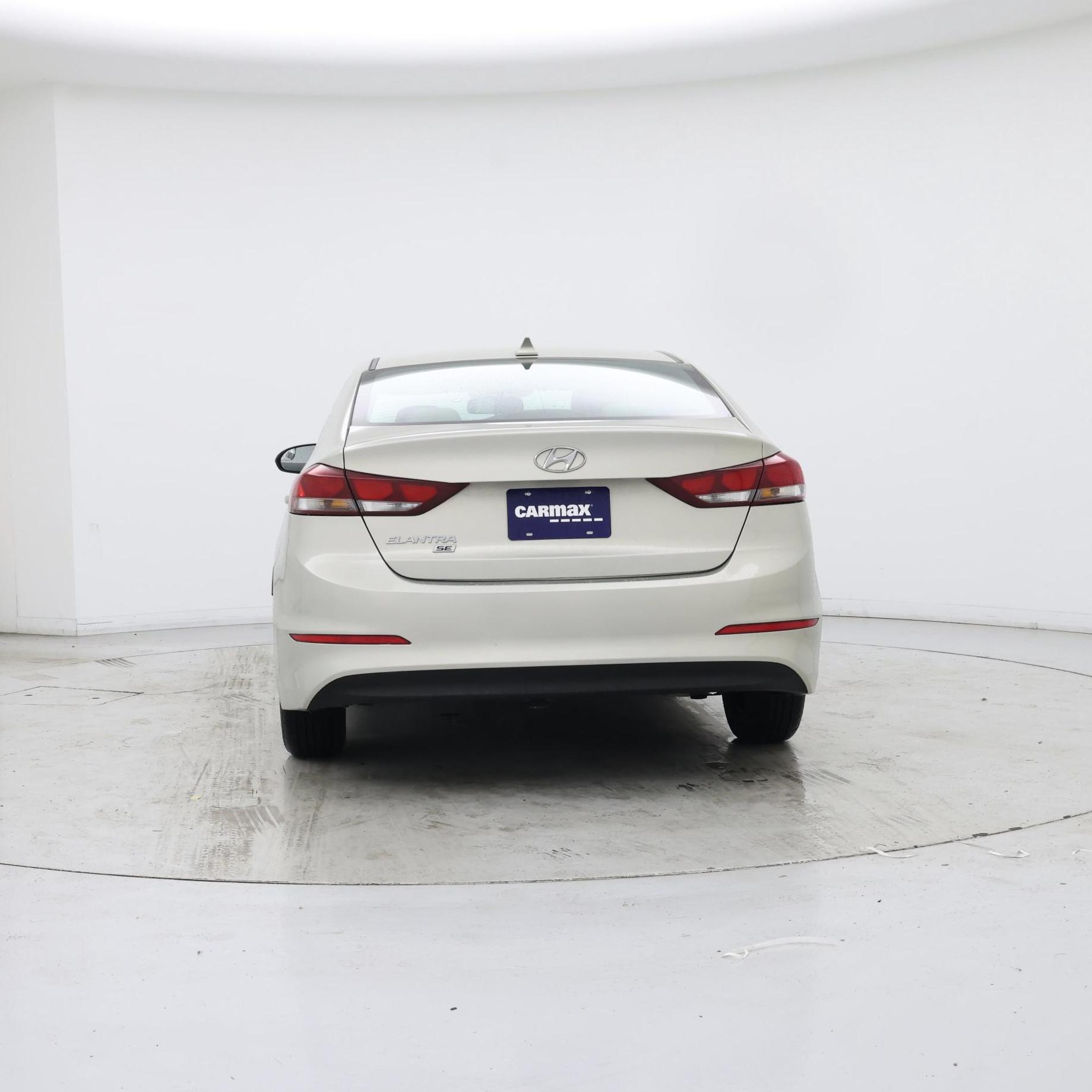 Thumbnail: 2017 Hyundai Elantra - 6
