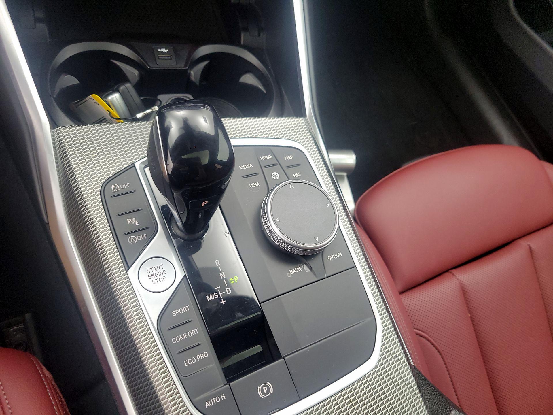 Thumbnail: 2022 BMW 3 Series - 18