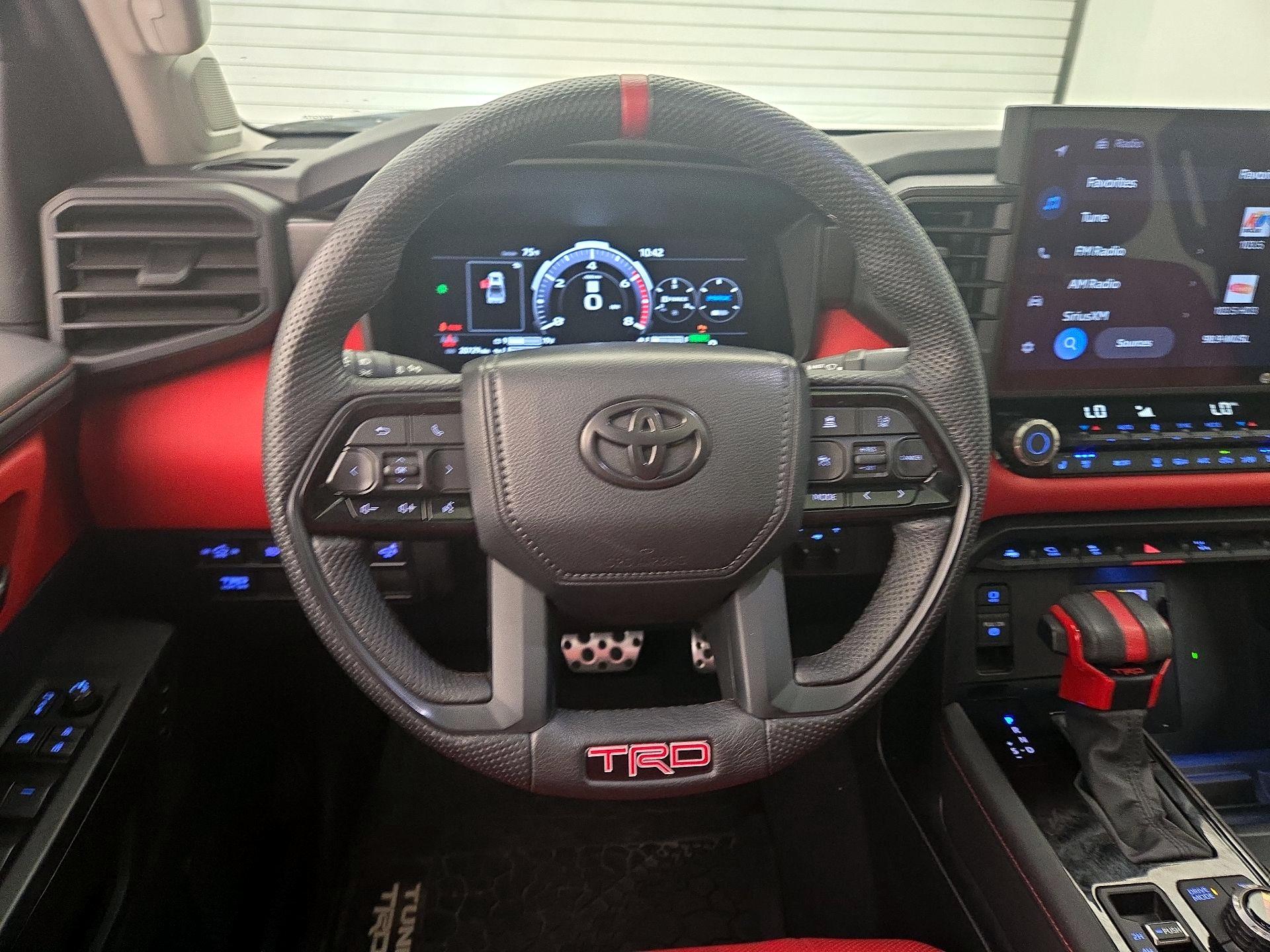 Thumbnail: 2023 Toyota Tundra - 10