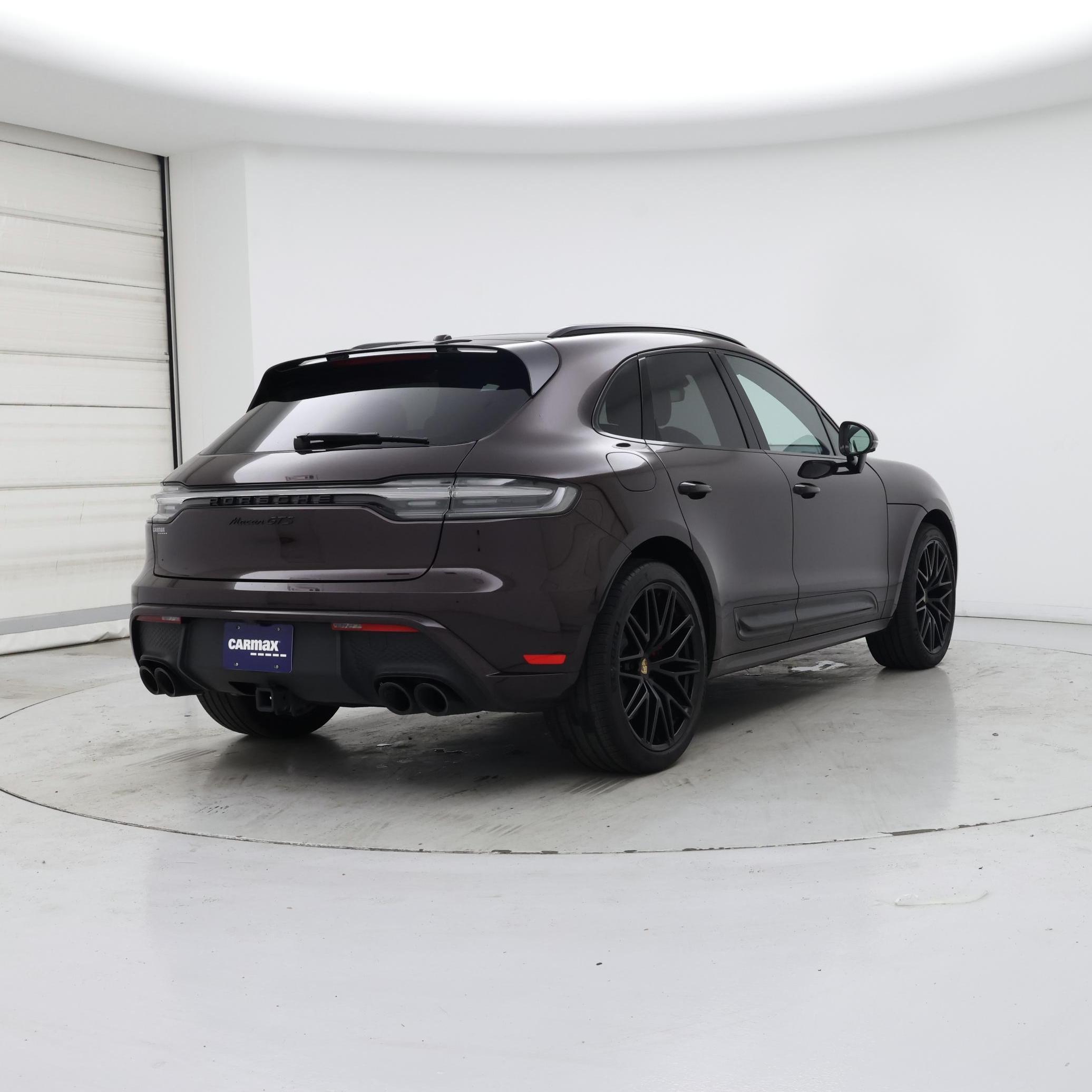 Thumbnail: 2023 Porsche Macan - 8