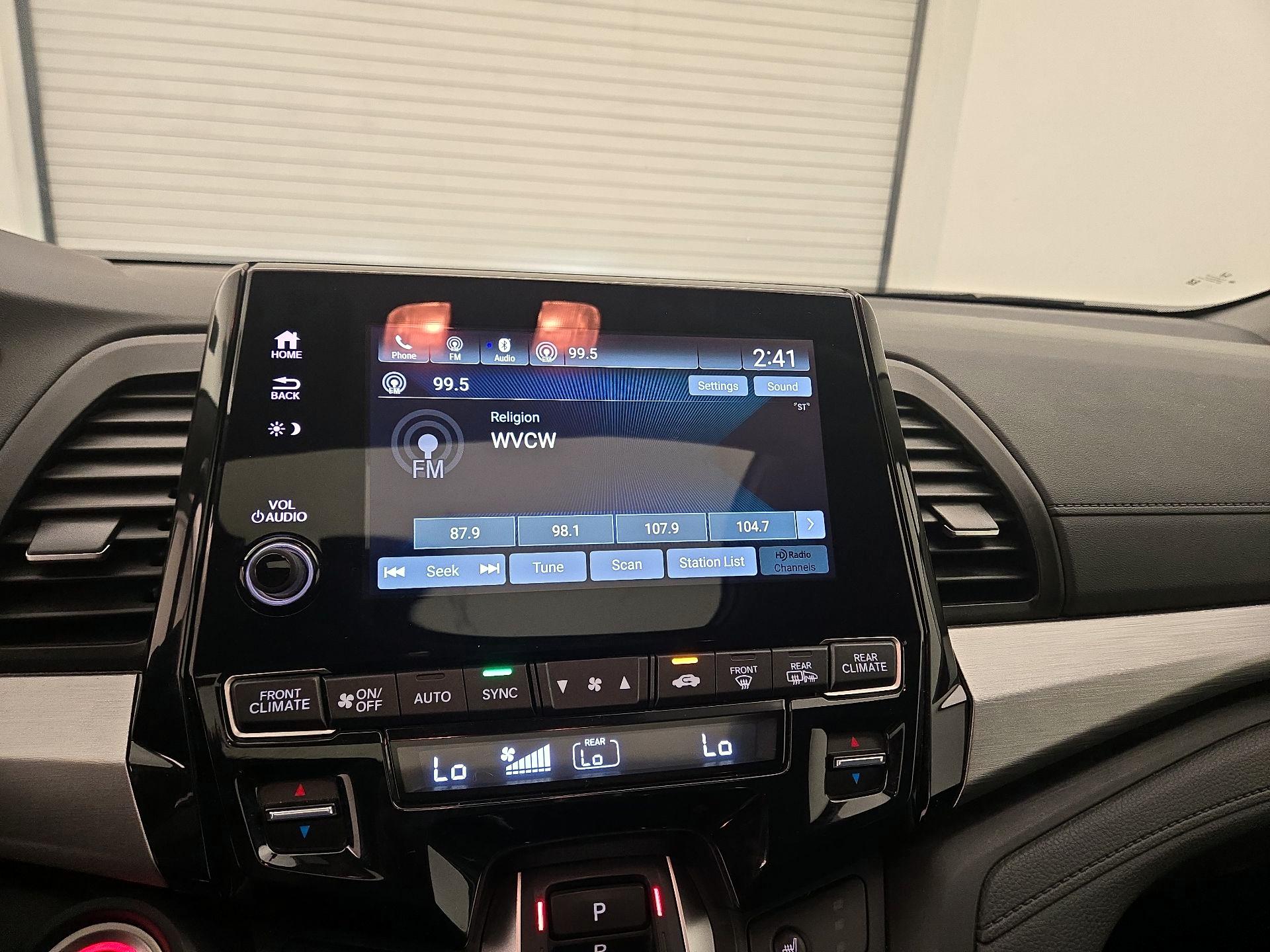 Thumbnail: 2022 Honda Odyssey - 15
