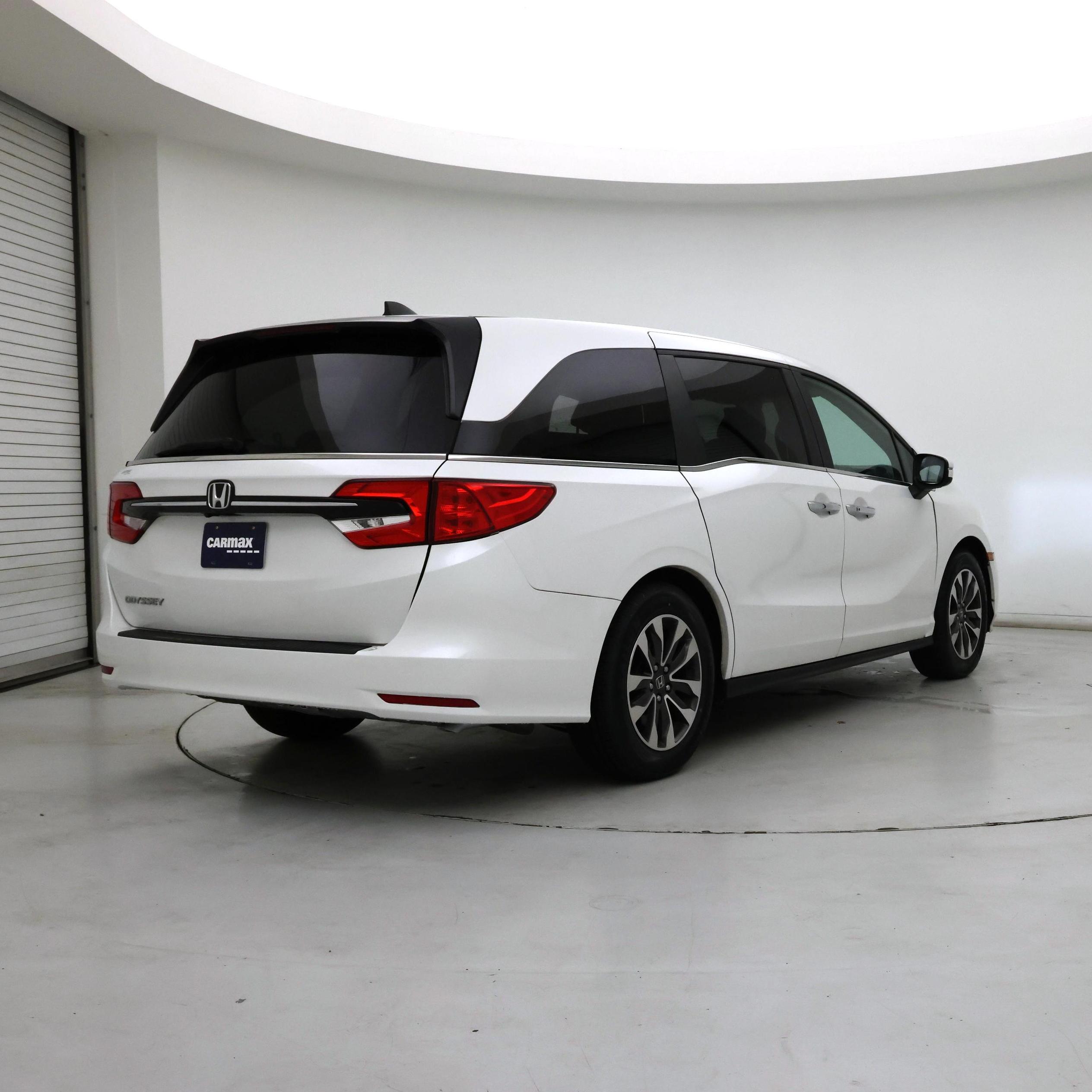 Thumbnail: 2022 Honda Odyssey - 8