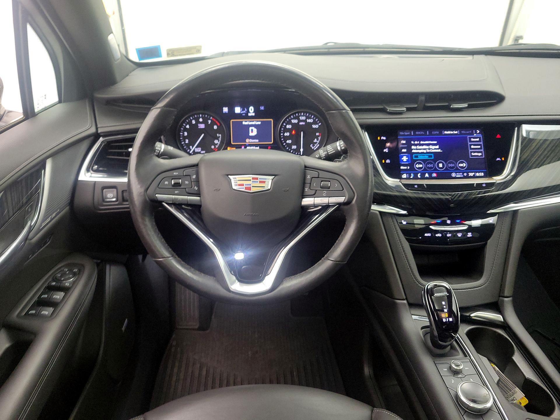 Thumbnail: 2017 Cadillac XTS - 10