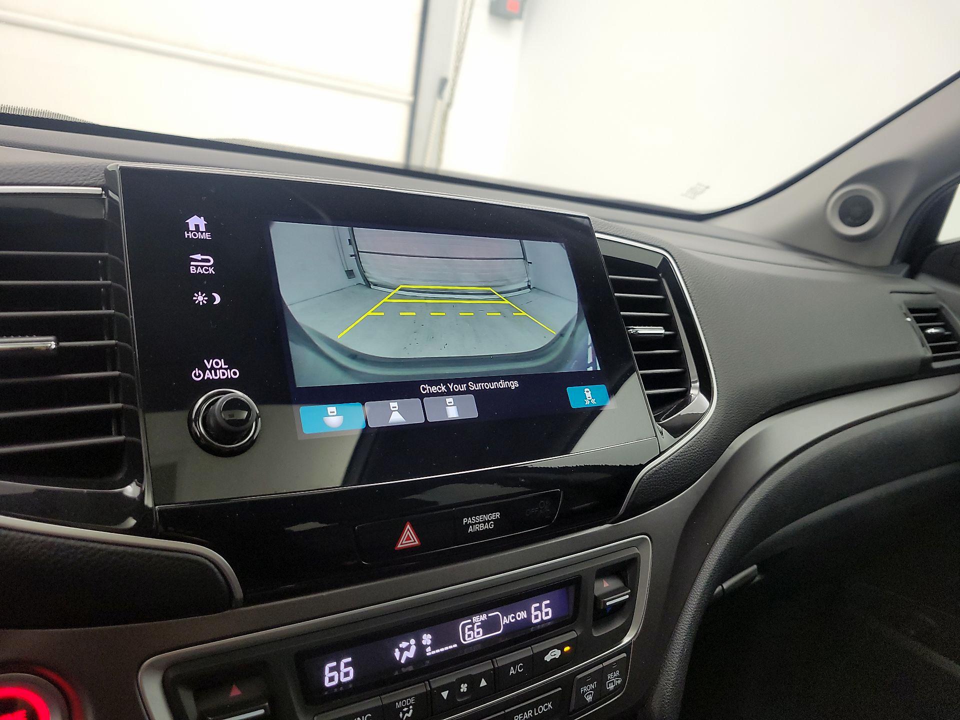 Thumbnail: 2021 Honda Pilot - 15