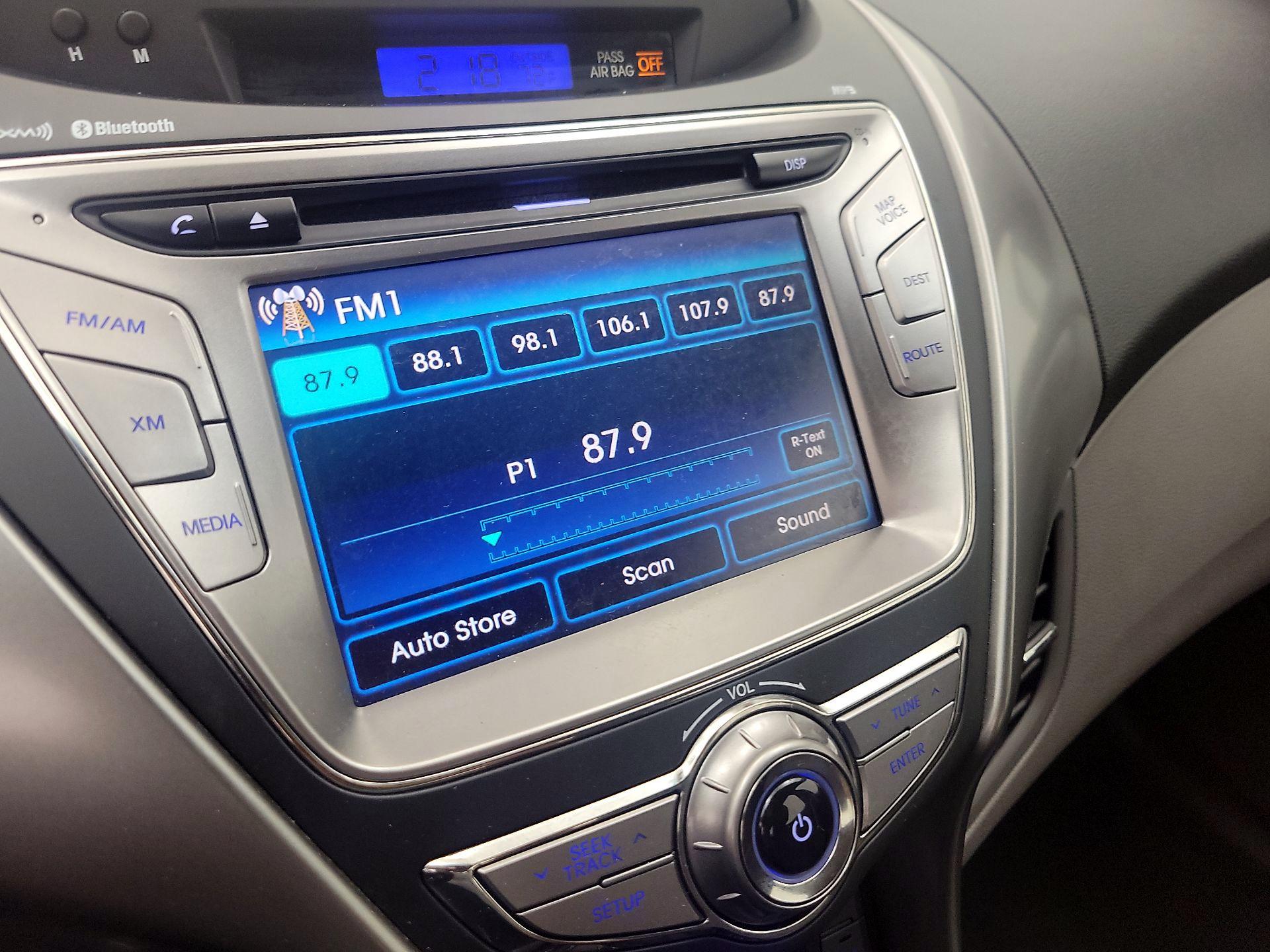 Thumbnail: 2013 Hyundai Elantra - 15