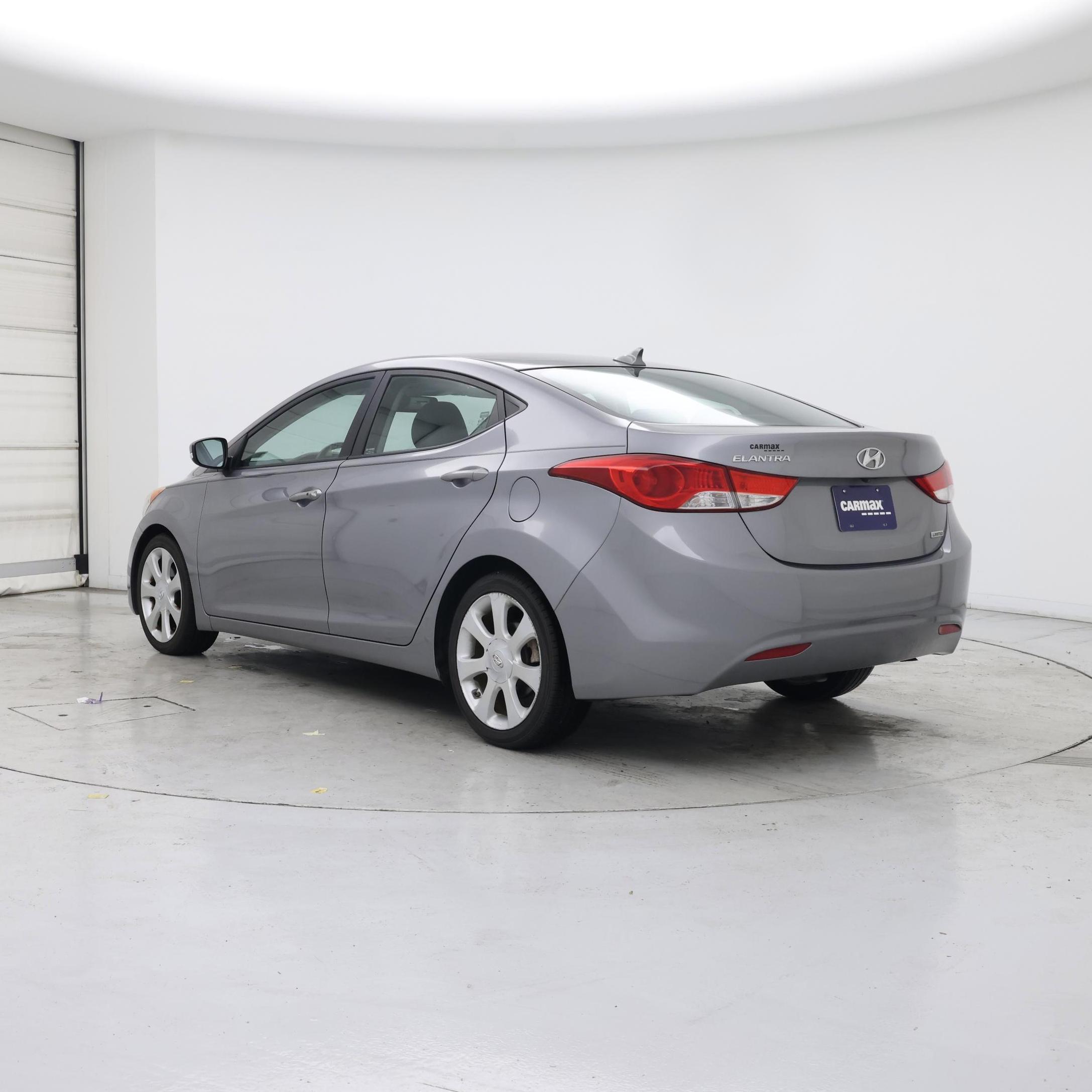 Thumbnail: 2013 Hyundai Elantra - 2