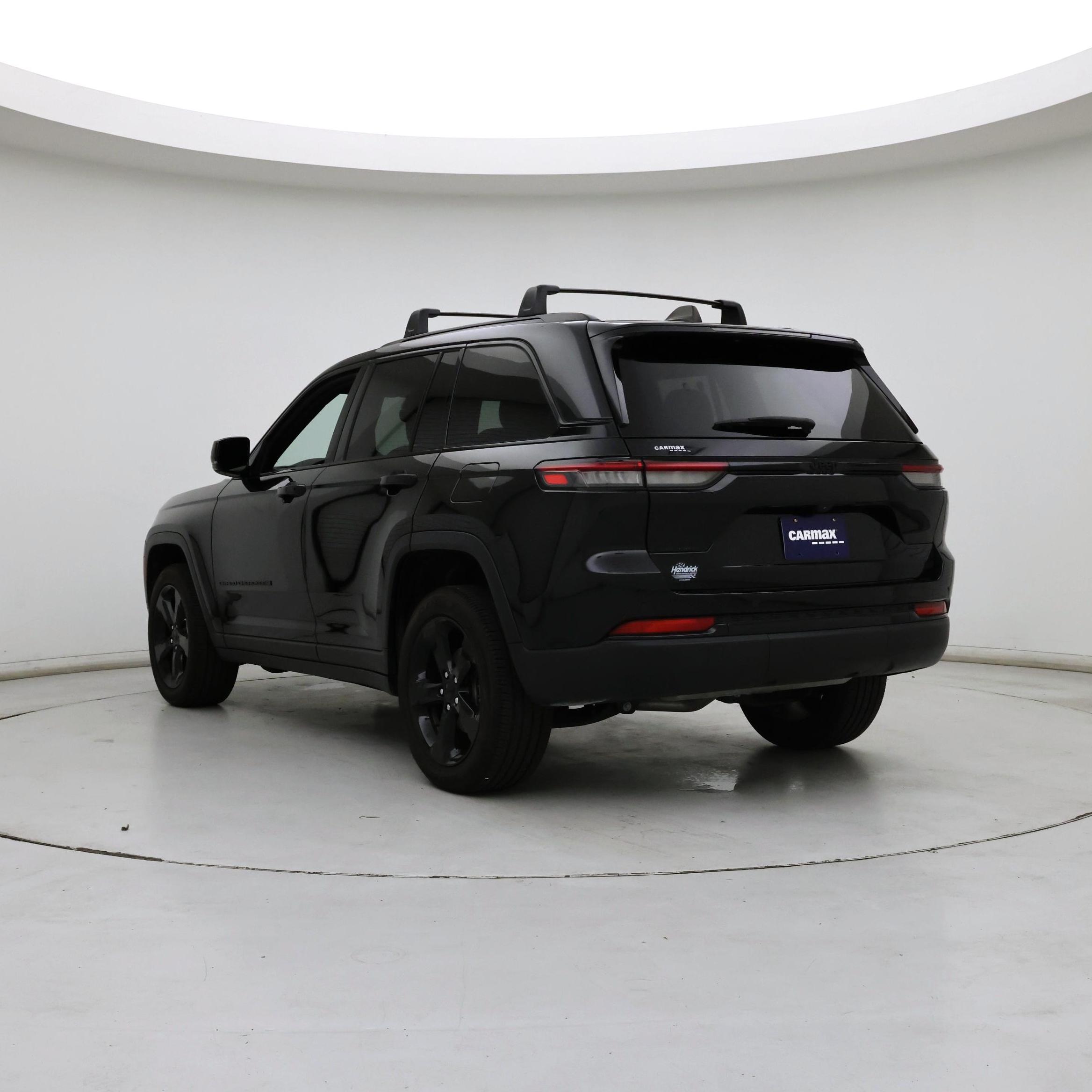 Thumbnail: 2023 Jeep Grand Cherokee - 2