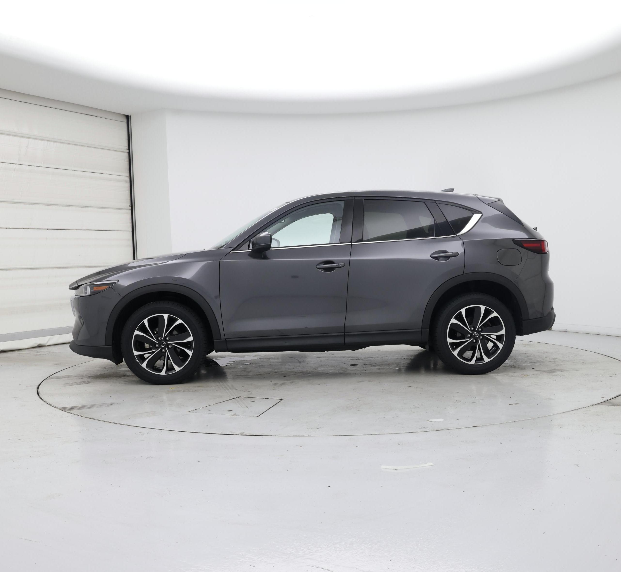 Thumbnail: 2022 Mazda CX-5 - 3