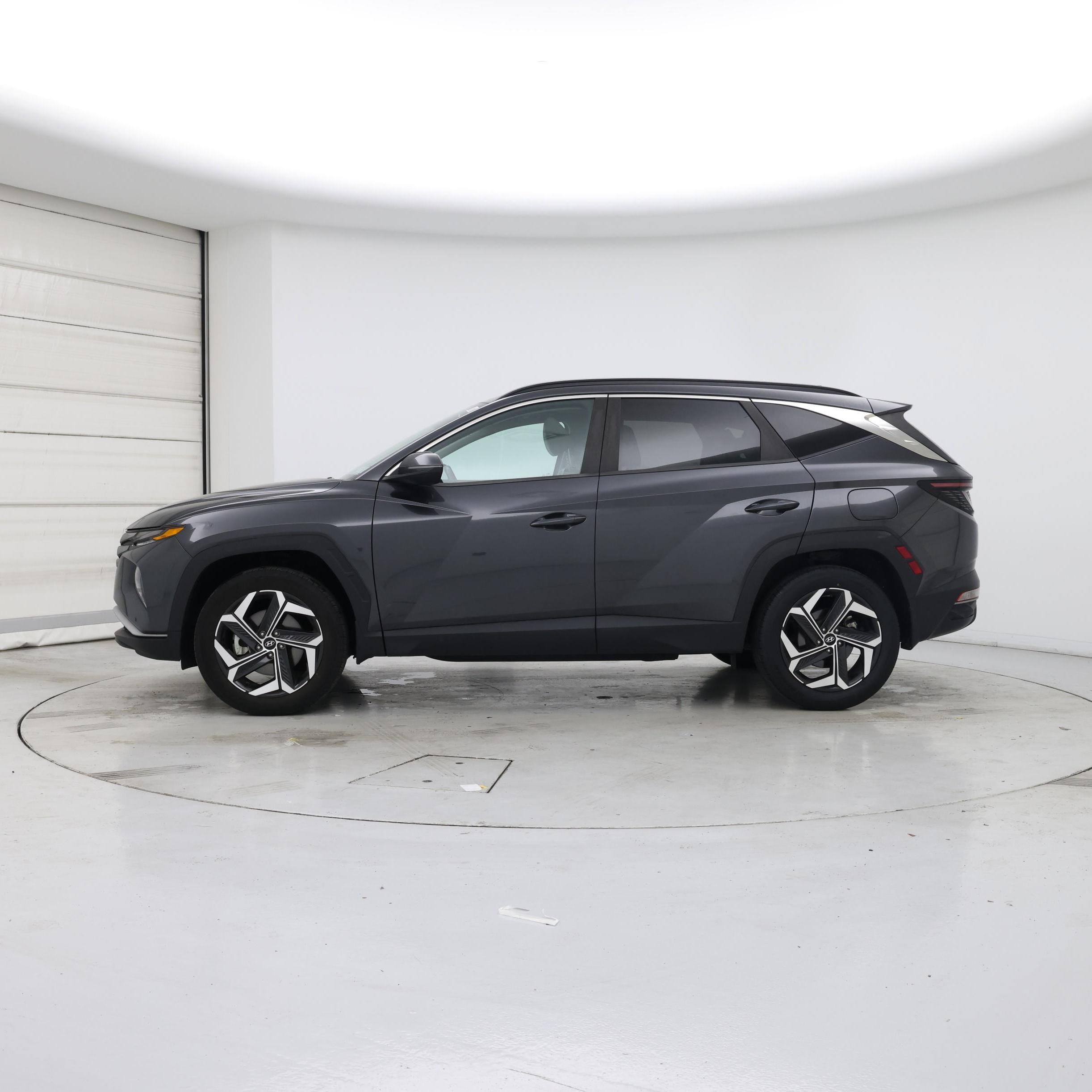 Thumbnail: 2022 Hyundai Tucson - 3