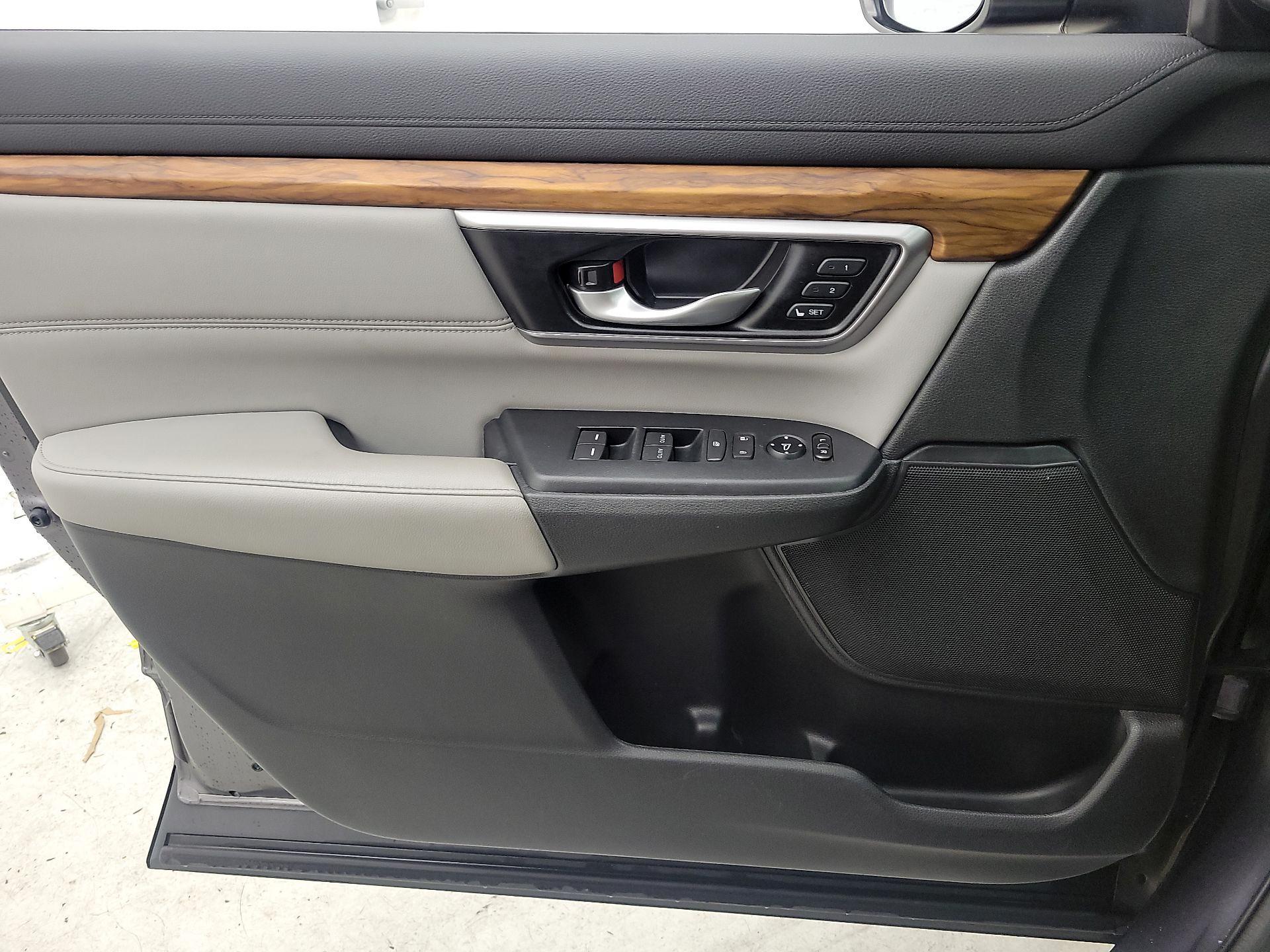 Thumbnail: 2019 Honda CR-V - 12