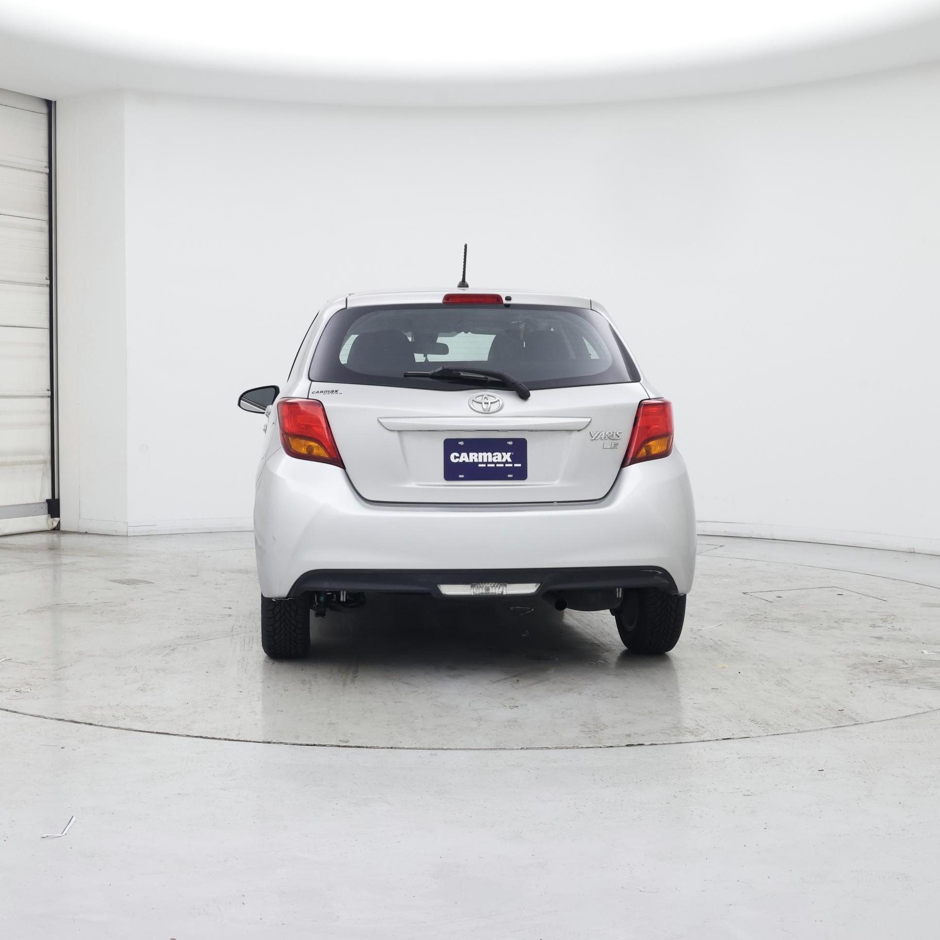Thumbnail: 2017 Toyota Yaris - 6