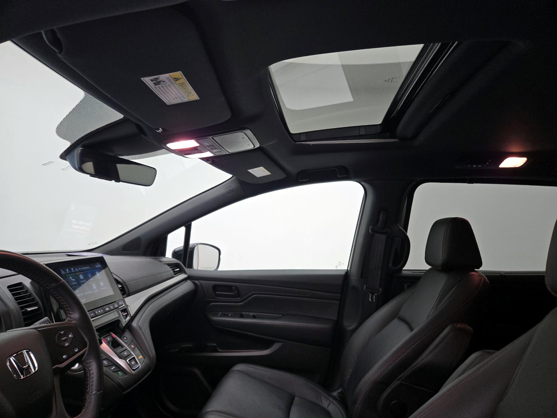 Thumbnail: 2023 Honda Odyssey - 19