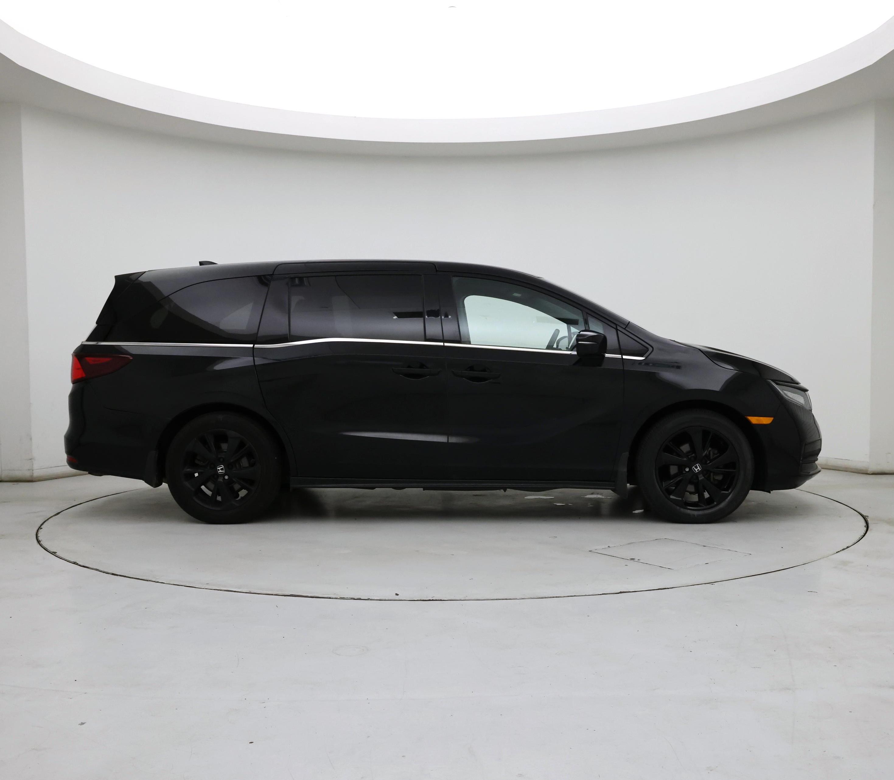 Thumbnail: 2023 Honda Odyssey - 7