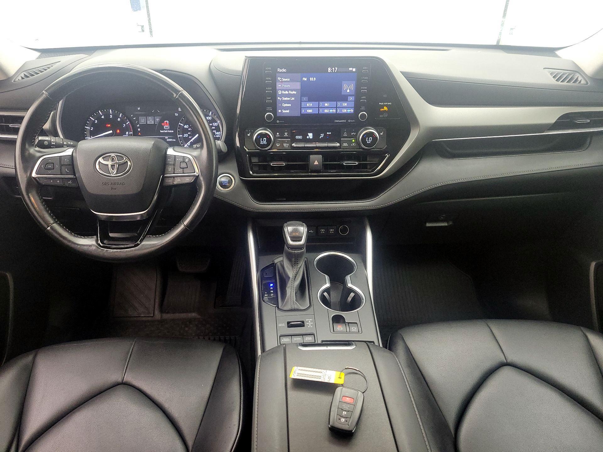 Thumbnail: 2021 Toyota Highlander - 9