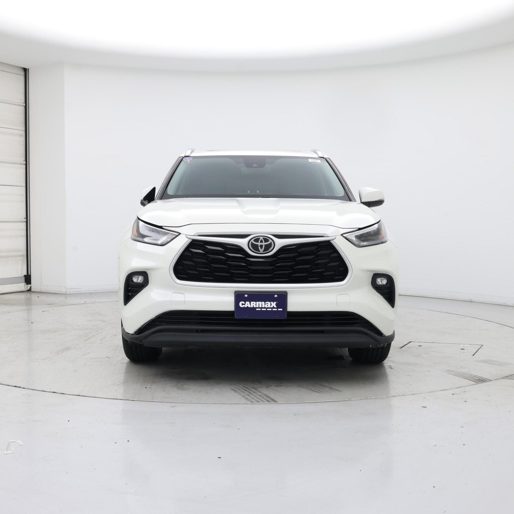 Thumbnail: 2021 Toyota Highlander - 5