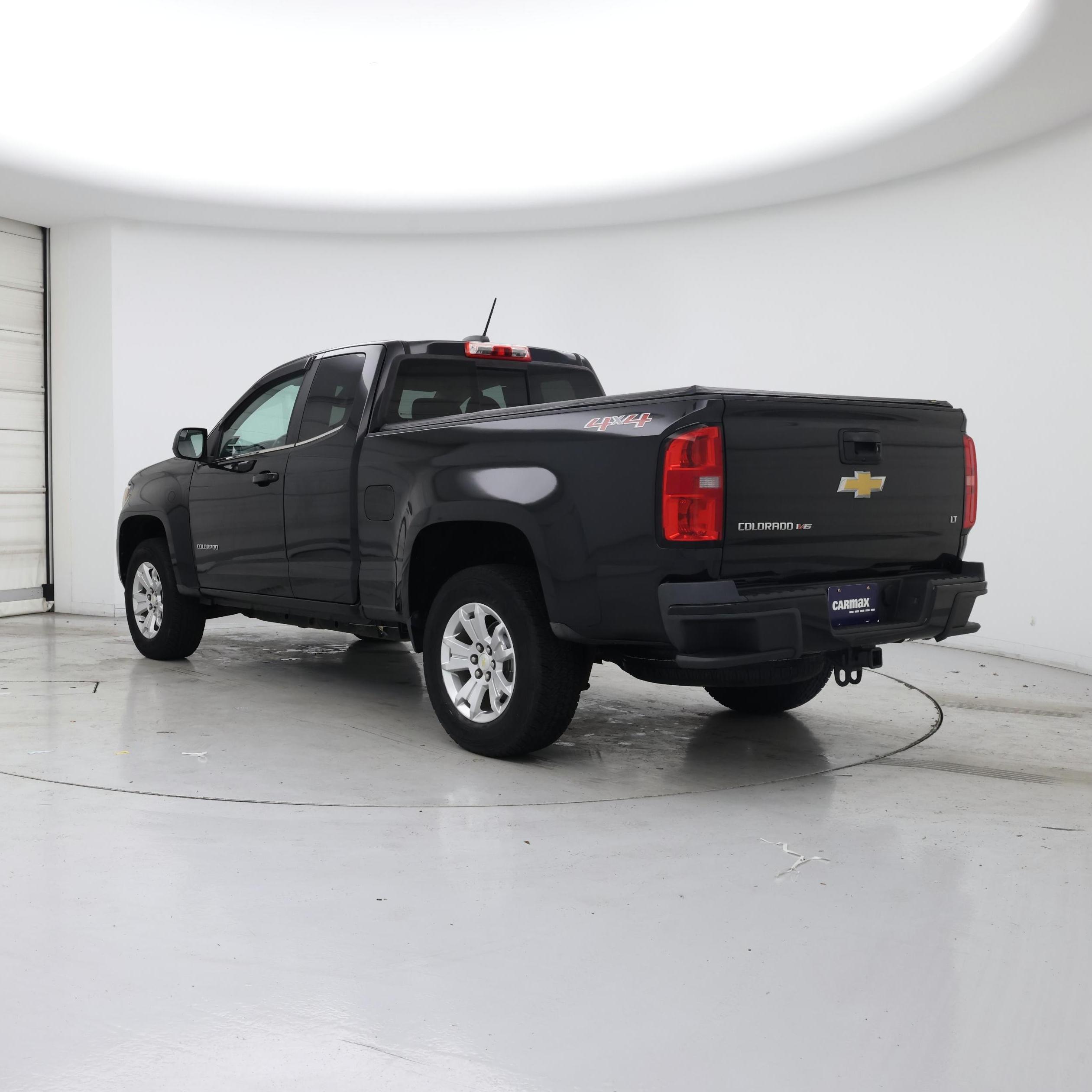 Thumbnail: 2017 Chevrolet Colorado - 2