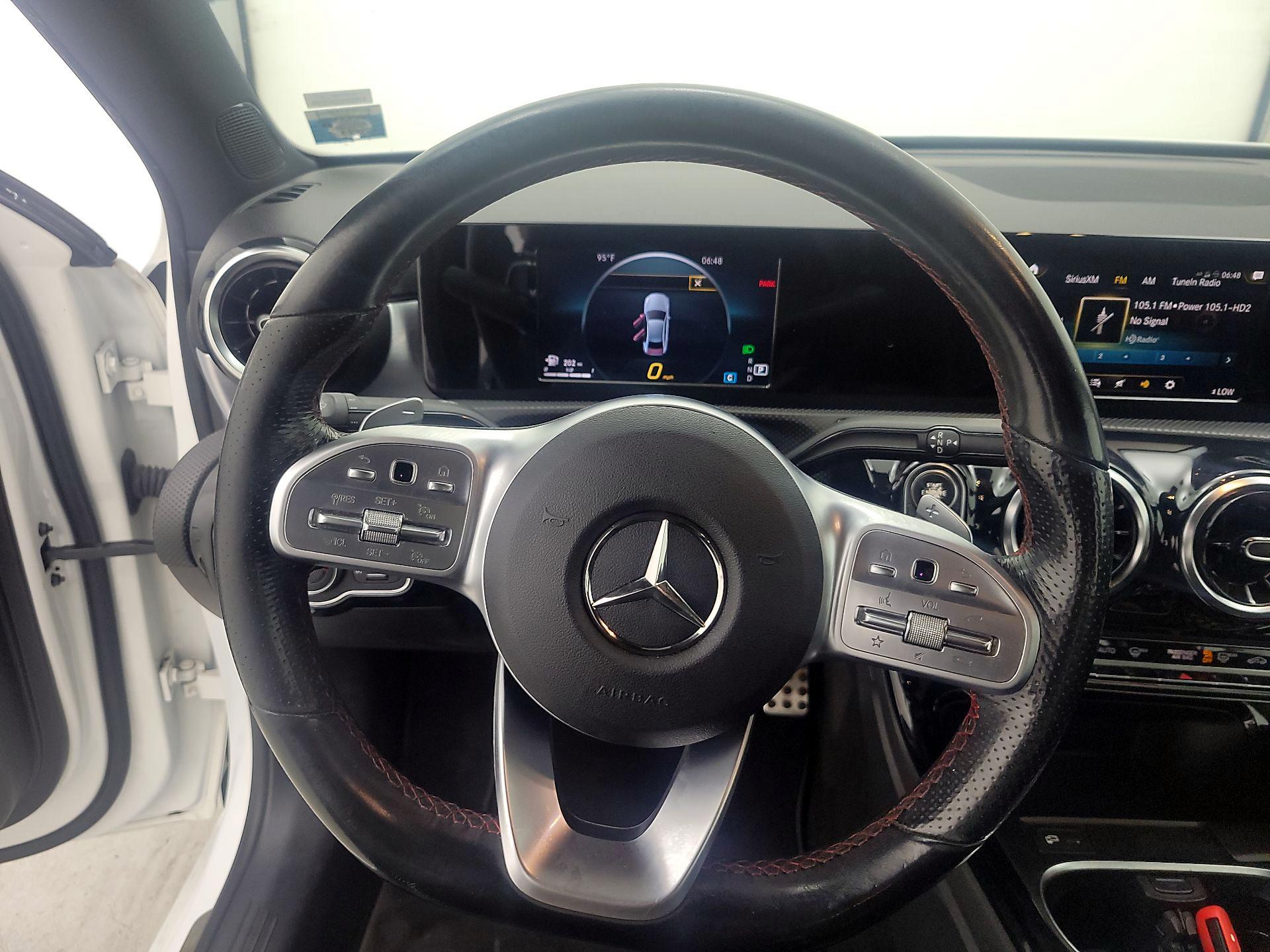 Thumbnail: 2019 Mercedes-Benz A-Class - 10