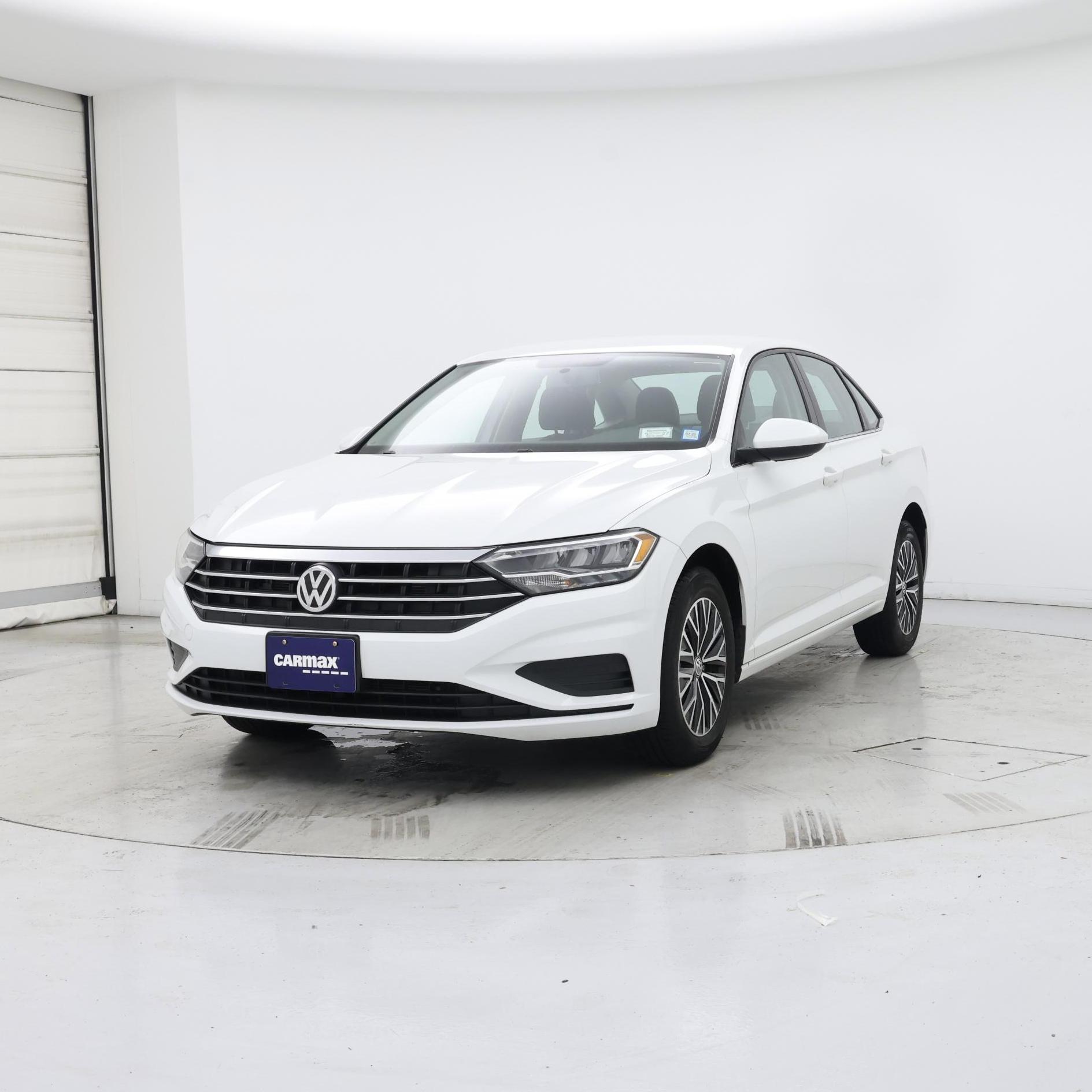 Thumbnail: 2021 Volkswagen Jetta - 4