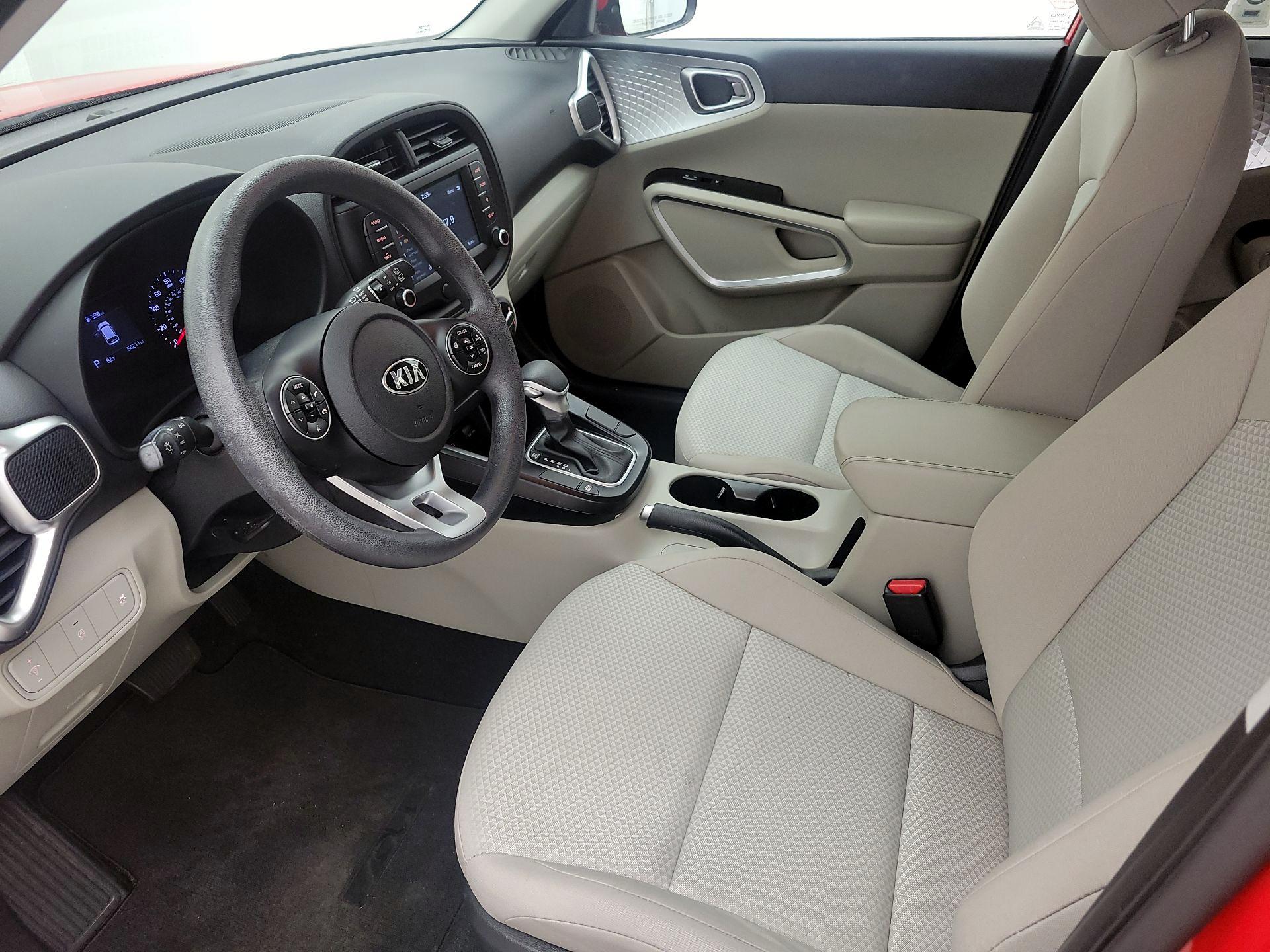 Thumbnail: 2020 Kia Soul - 11