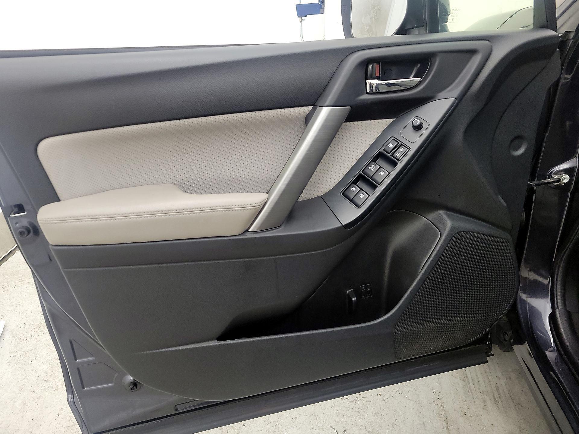 Thumbnail: 2014 Subaru Forester - 12