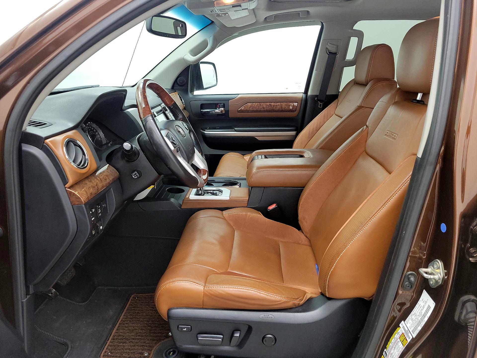 Thumbnail: 2016 Toyota Tundra - 11
