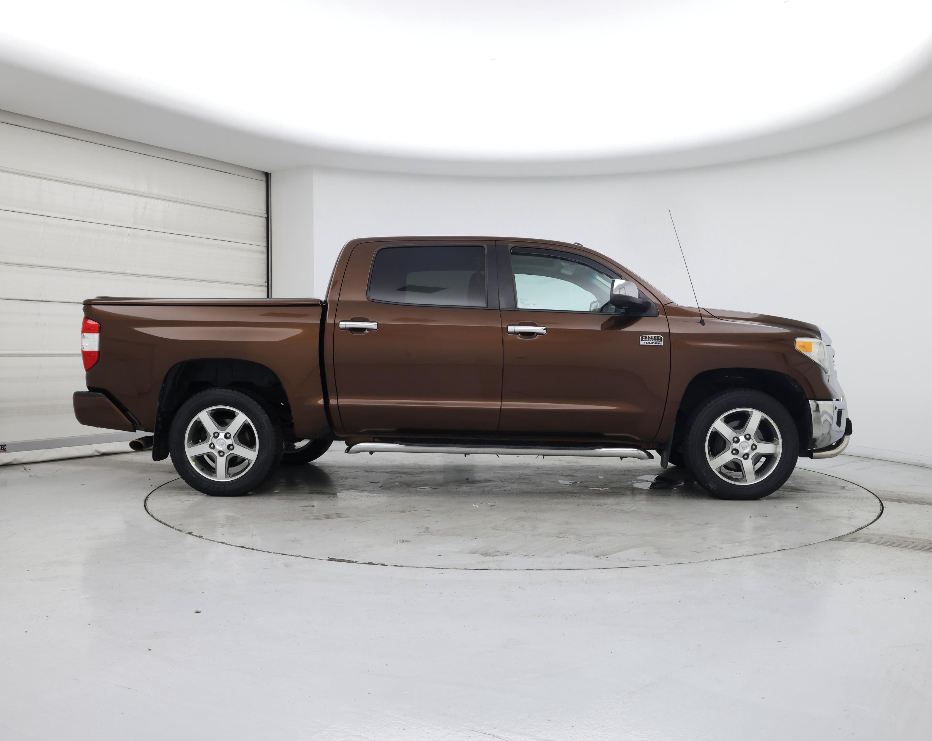 Thumbnail: 2016 Toyota Tundra - 7