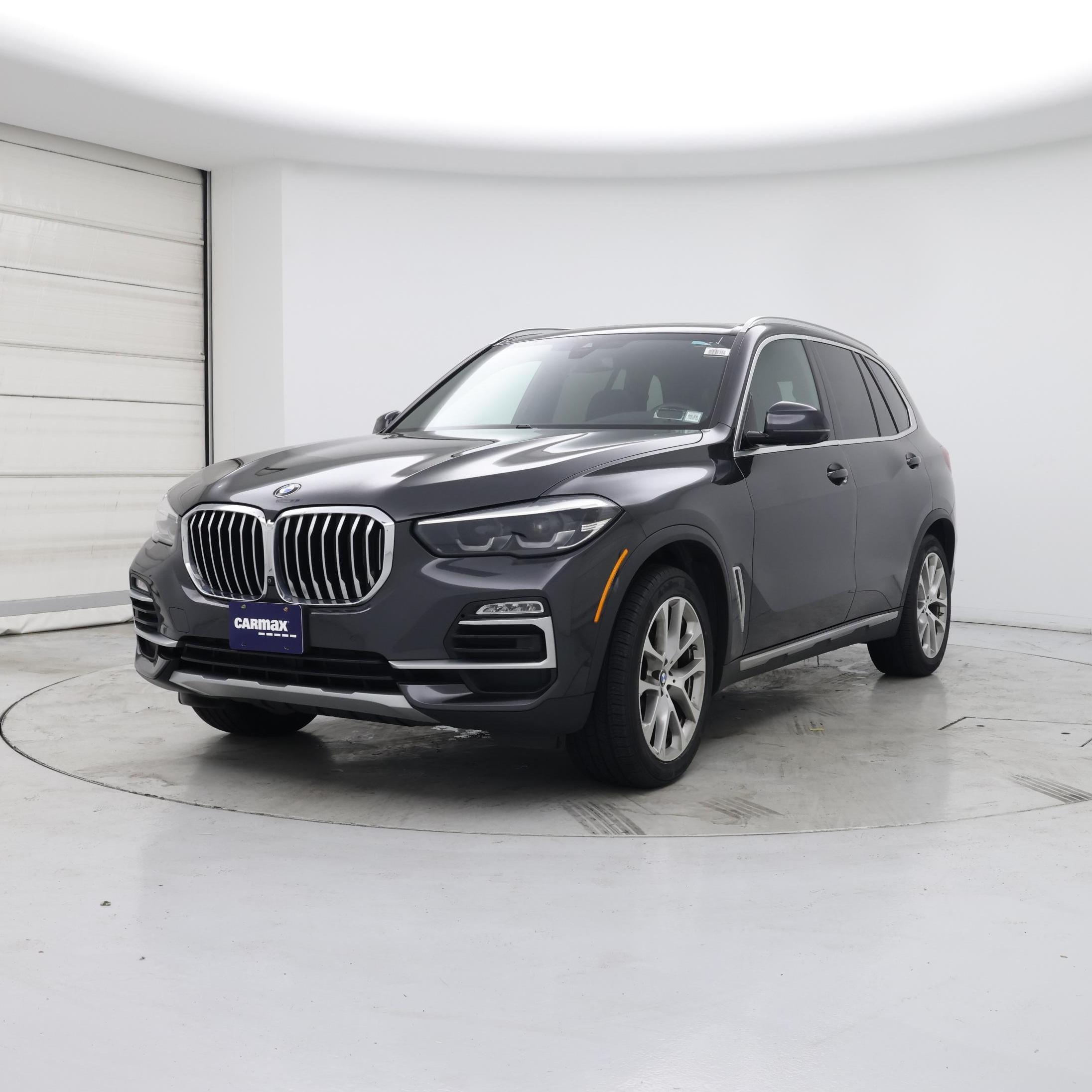 Thumbnail: 2021 BMW X5 - 4
