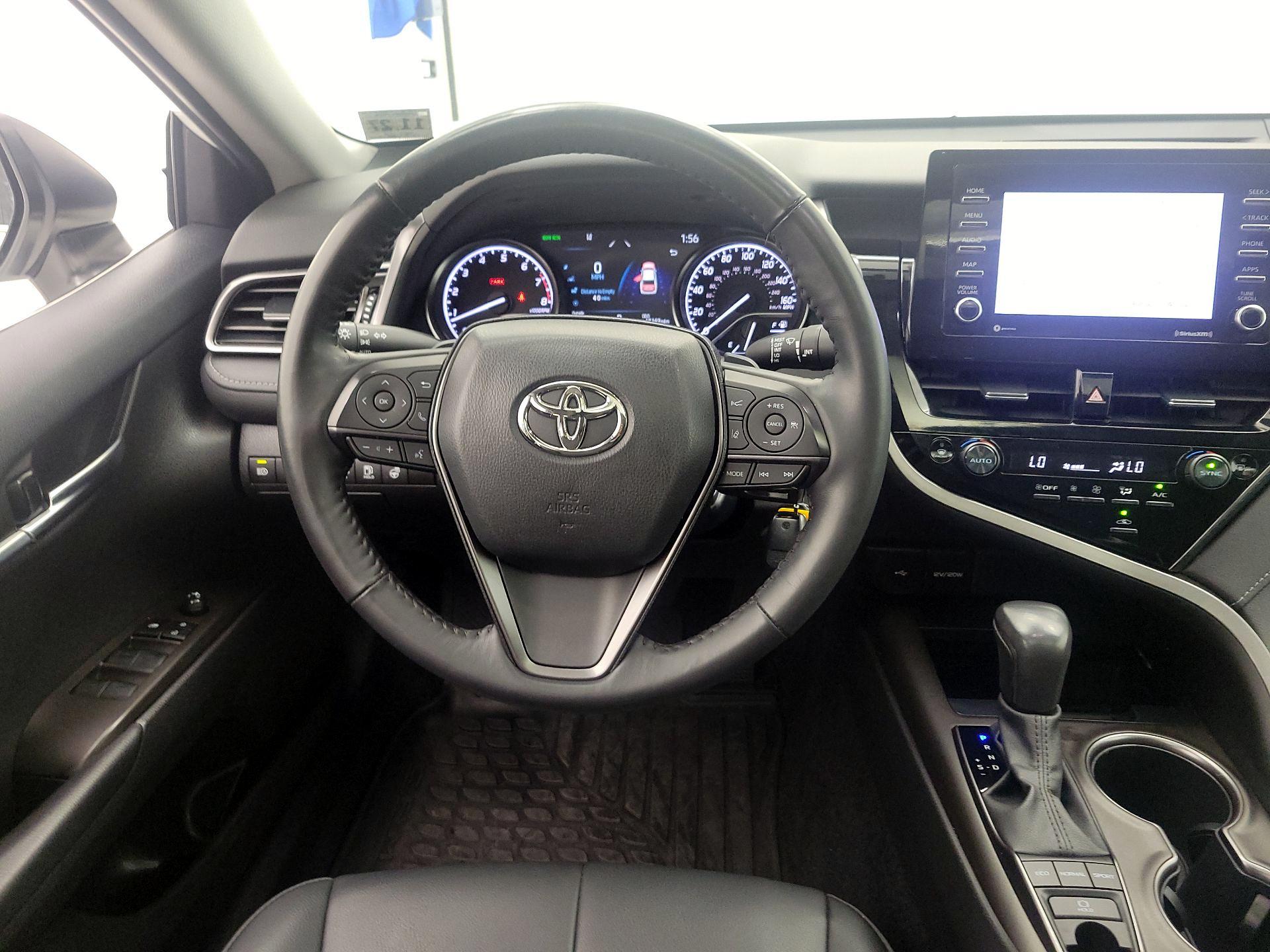 Thumbnail: 2023 Toyota Camry - 10