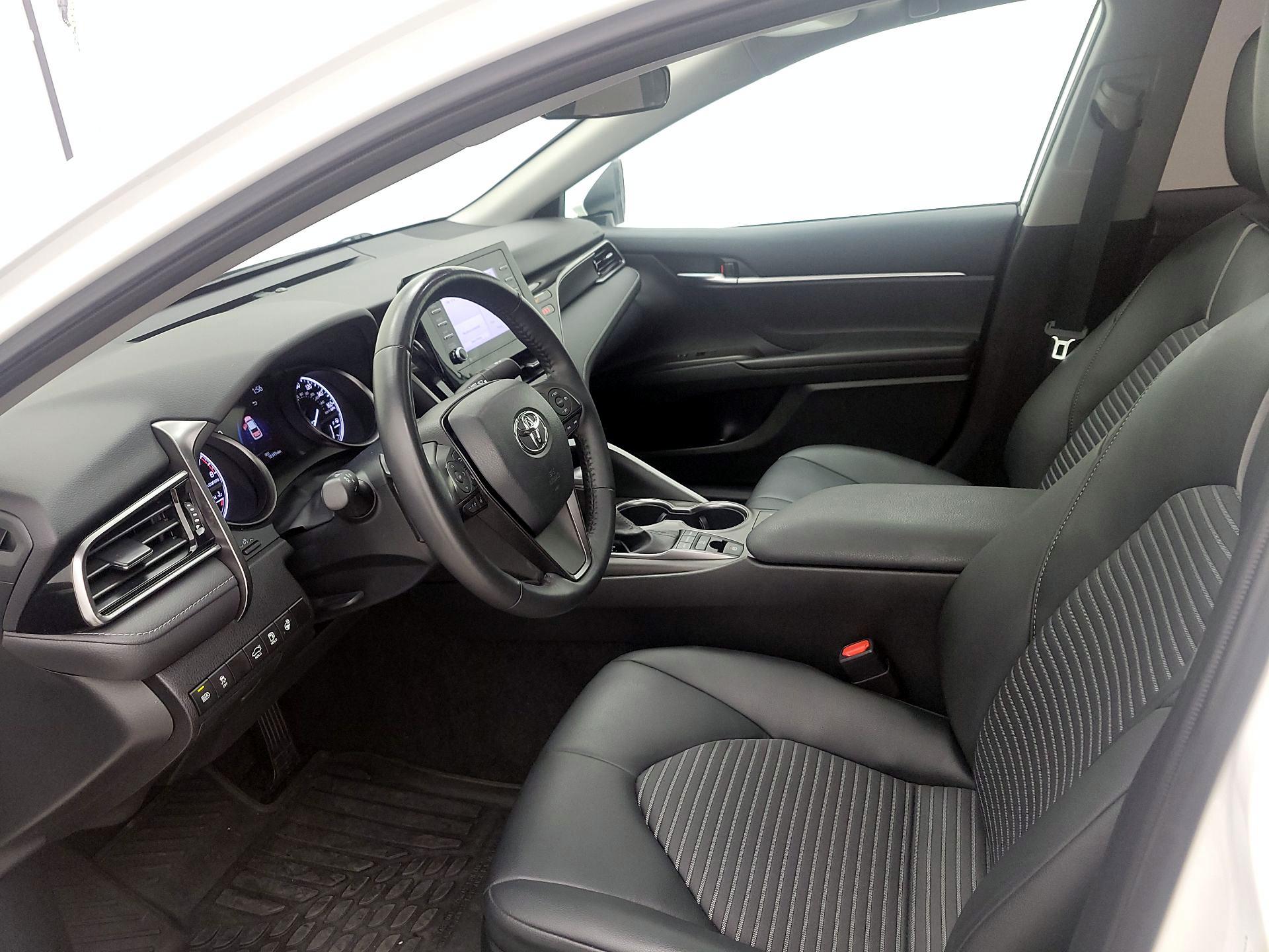 Thumbnail: 2023 Toyota Camry - 11